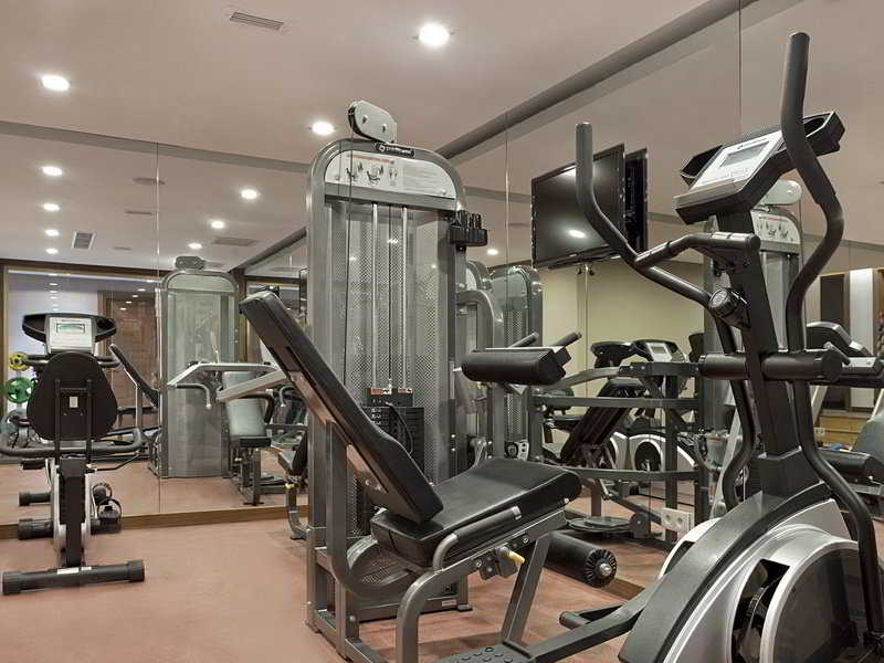 La Boutique Hotel & Suites