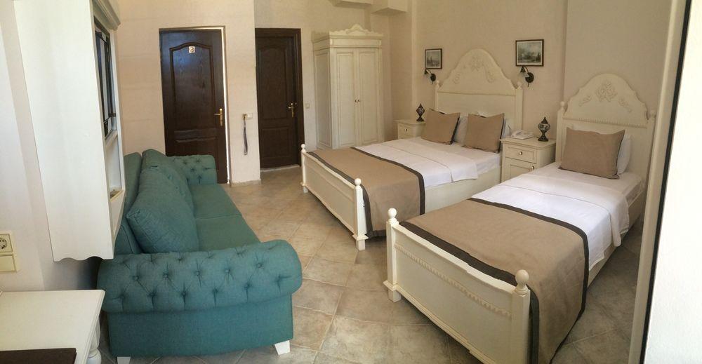 La Paloma Hotel