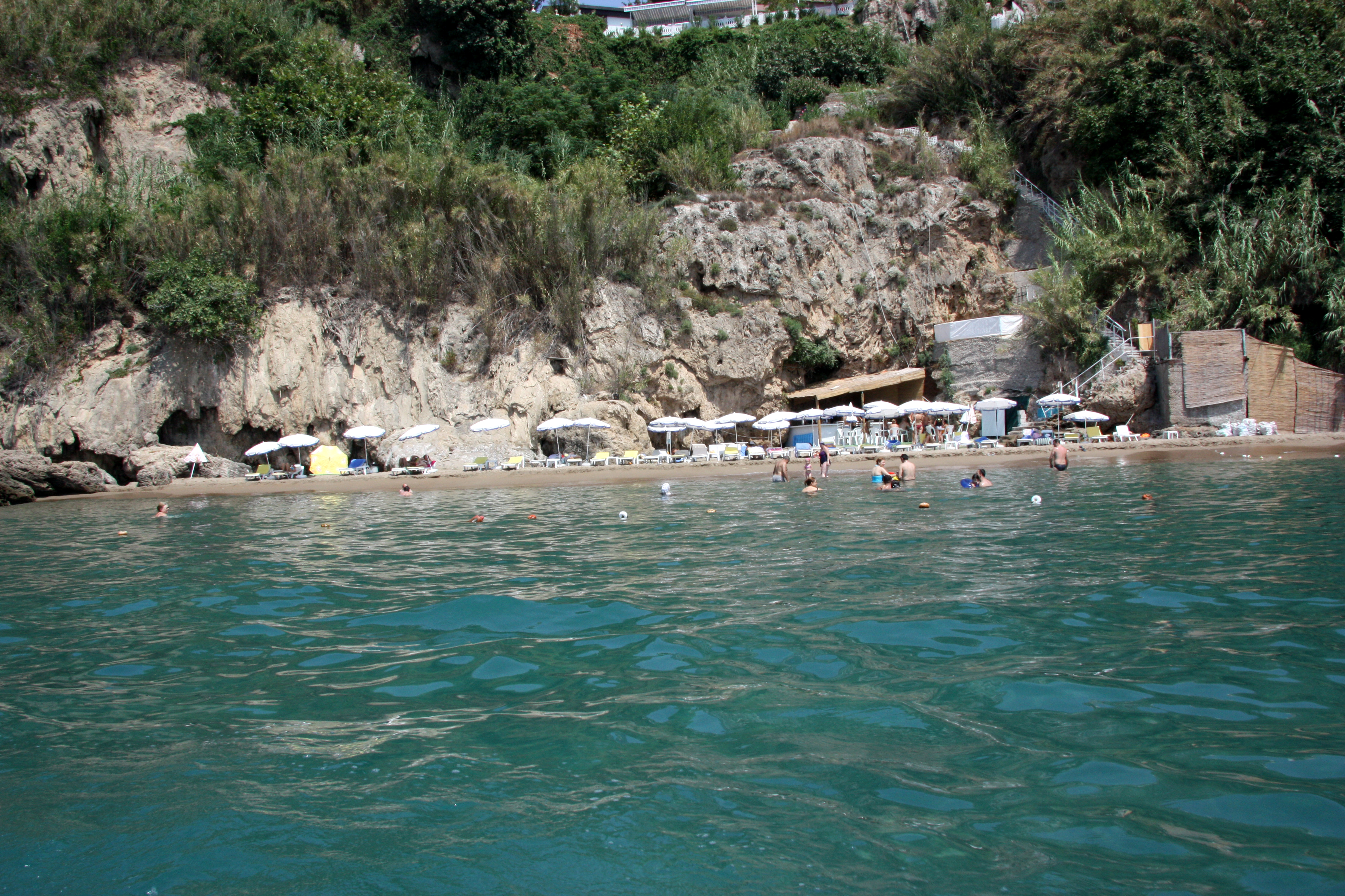Lara Hotel