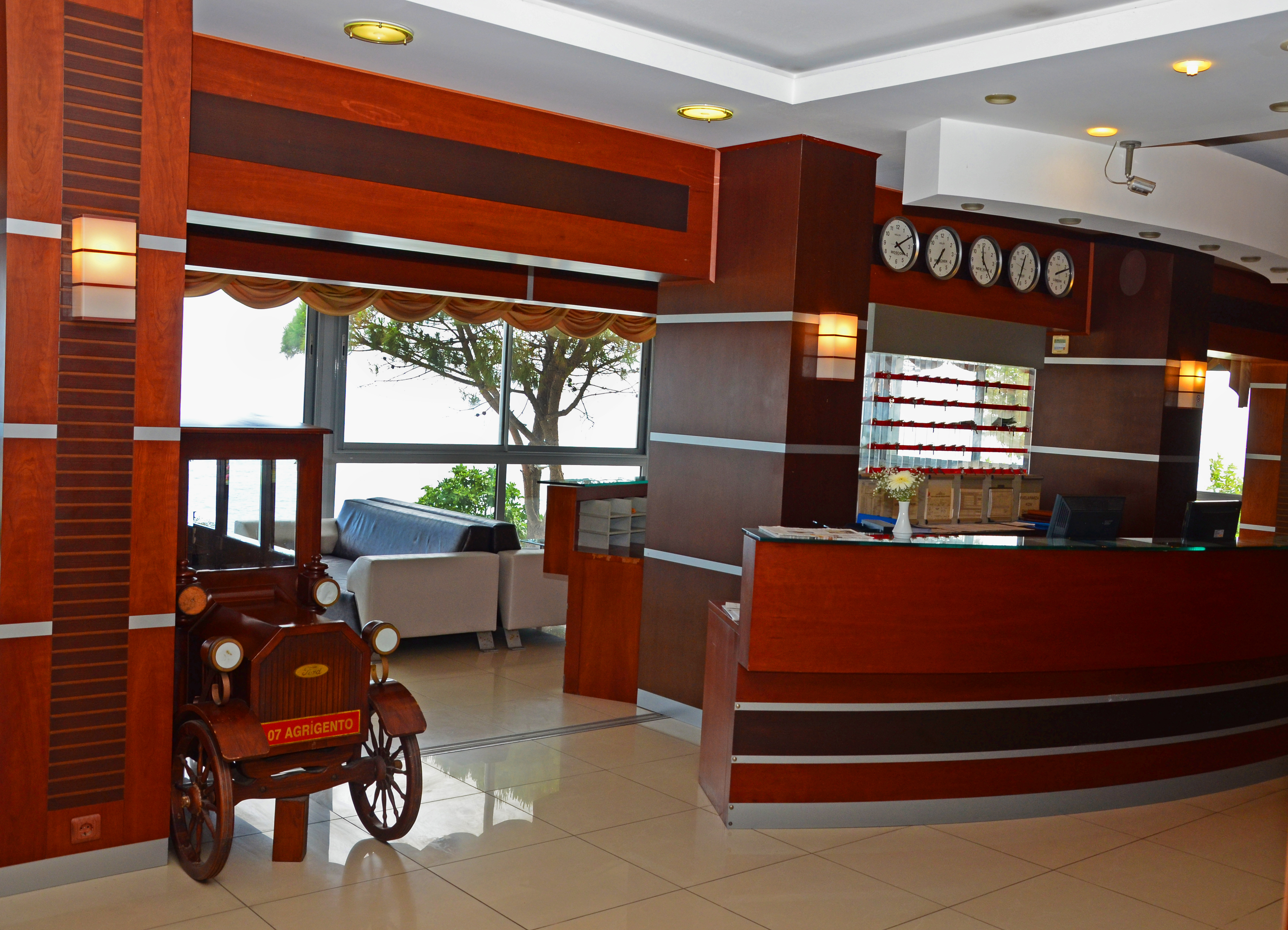 Lara Hotel