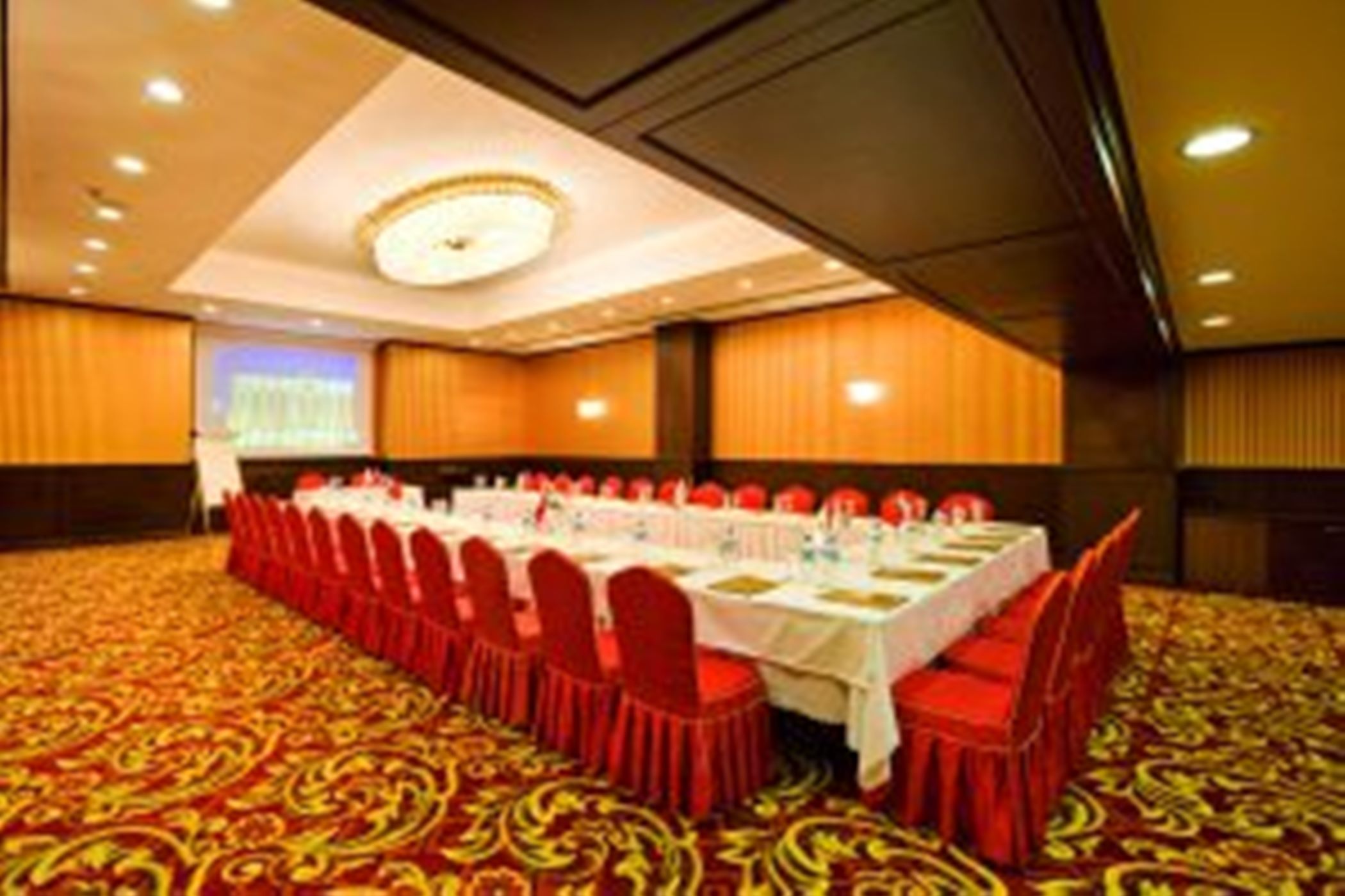 Latanya Palm Hotel