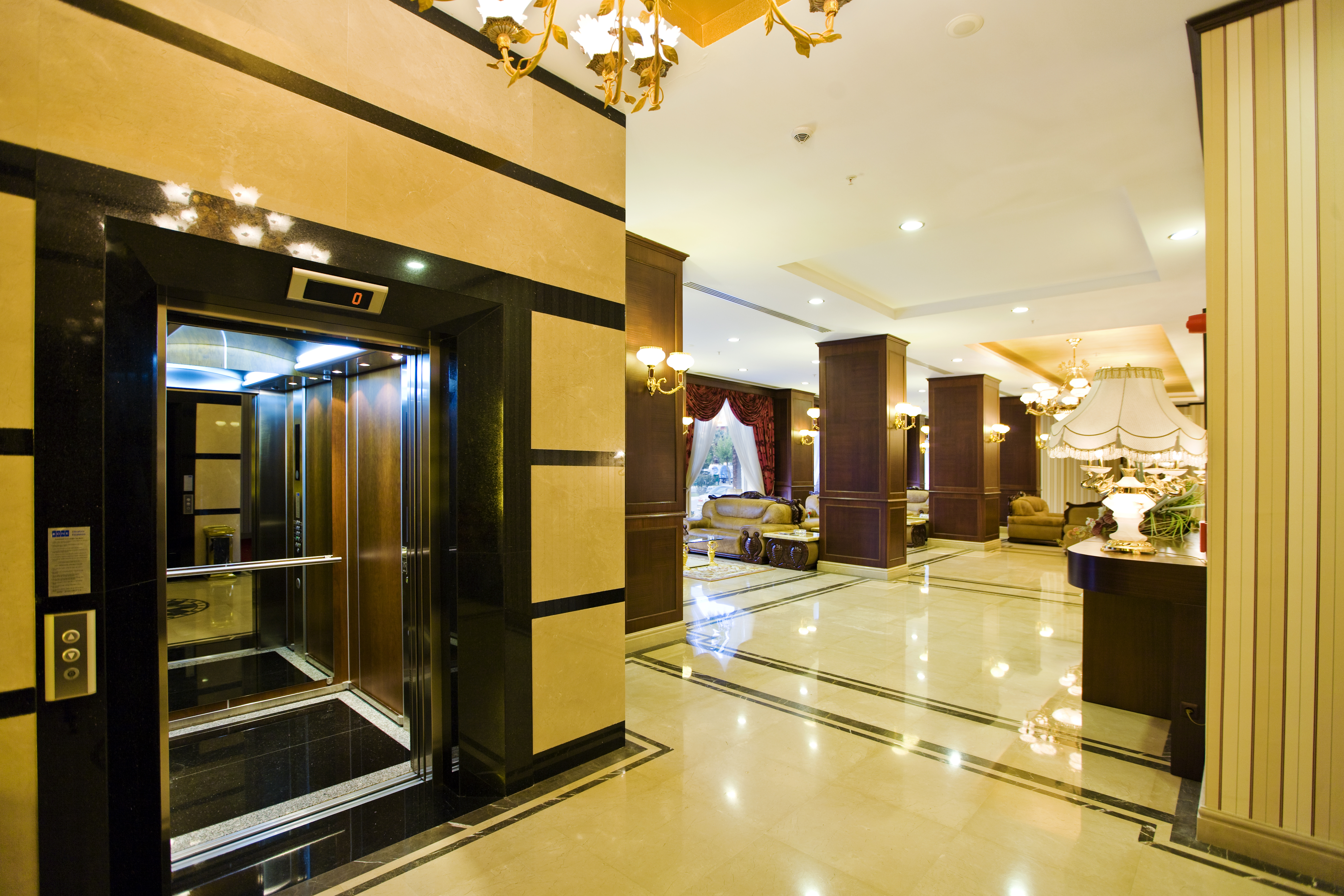 Latanya Palm Hotel