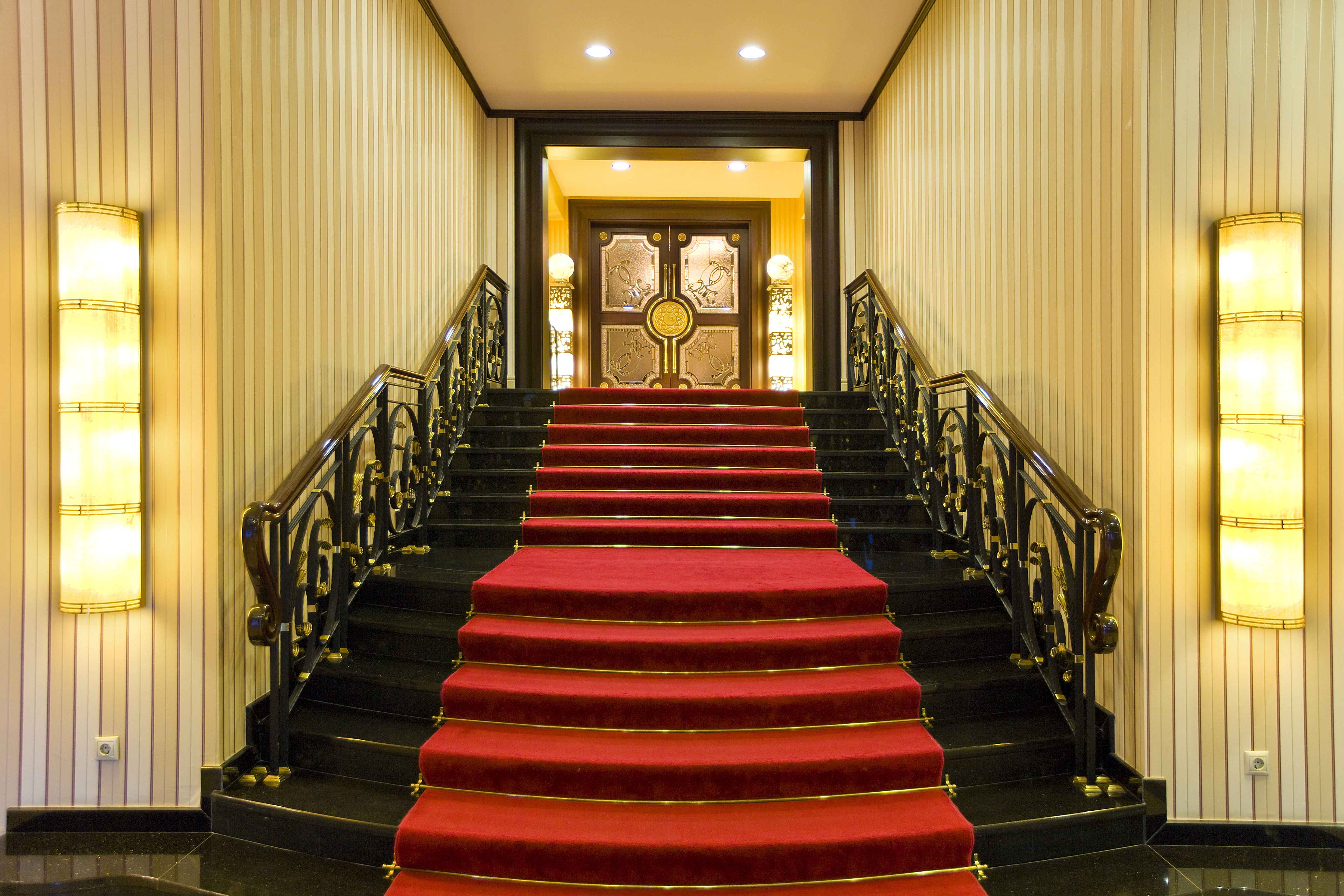 Latanya Palm Hotel