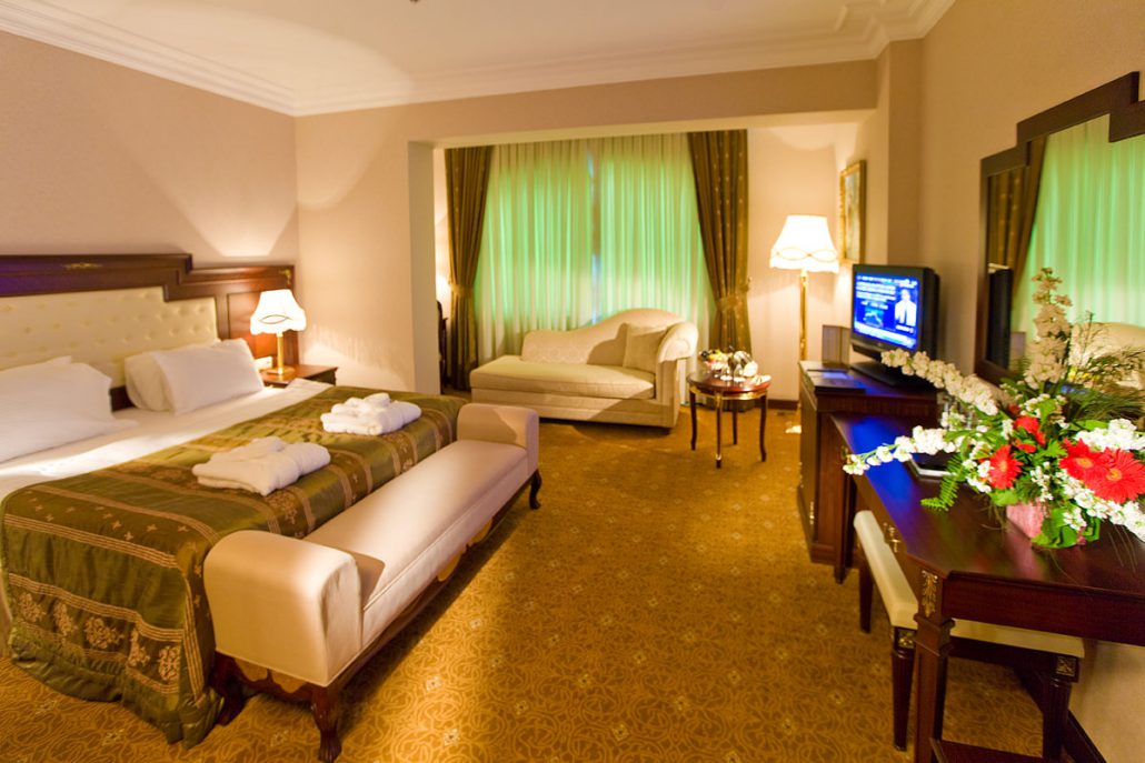 Latanya Palm Hotel