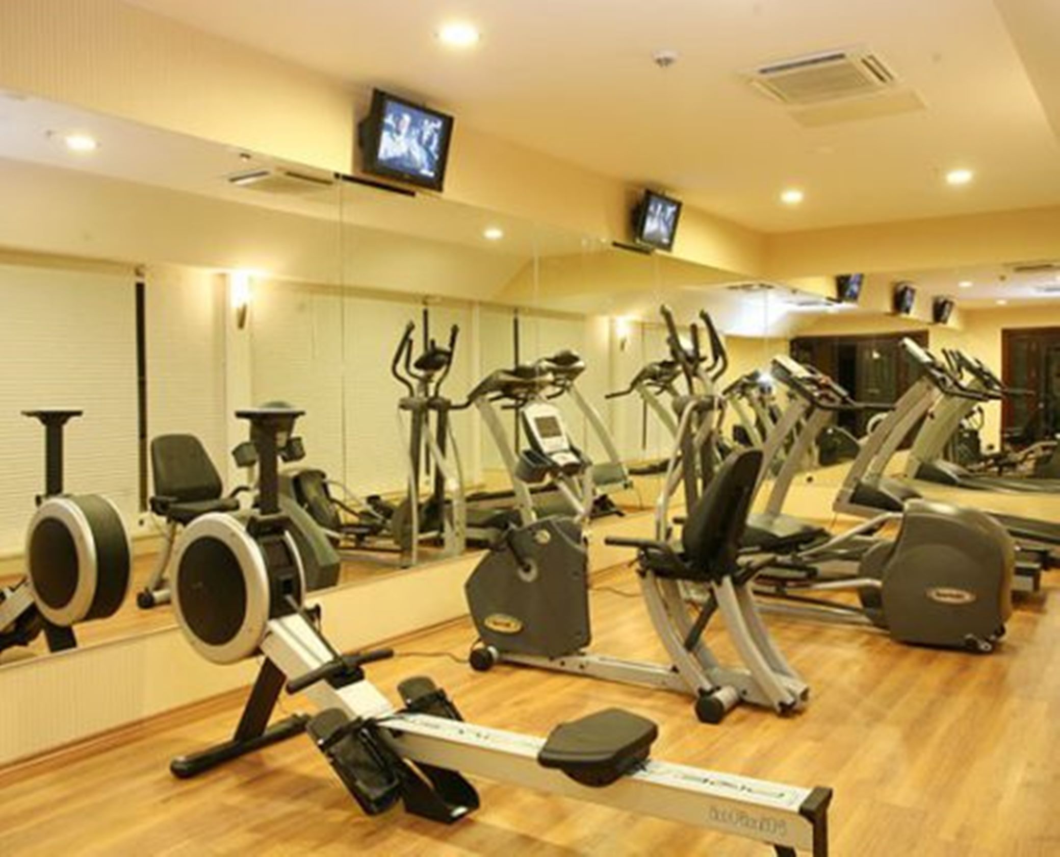 Latanya Palm Hotel