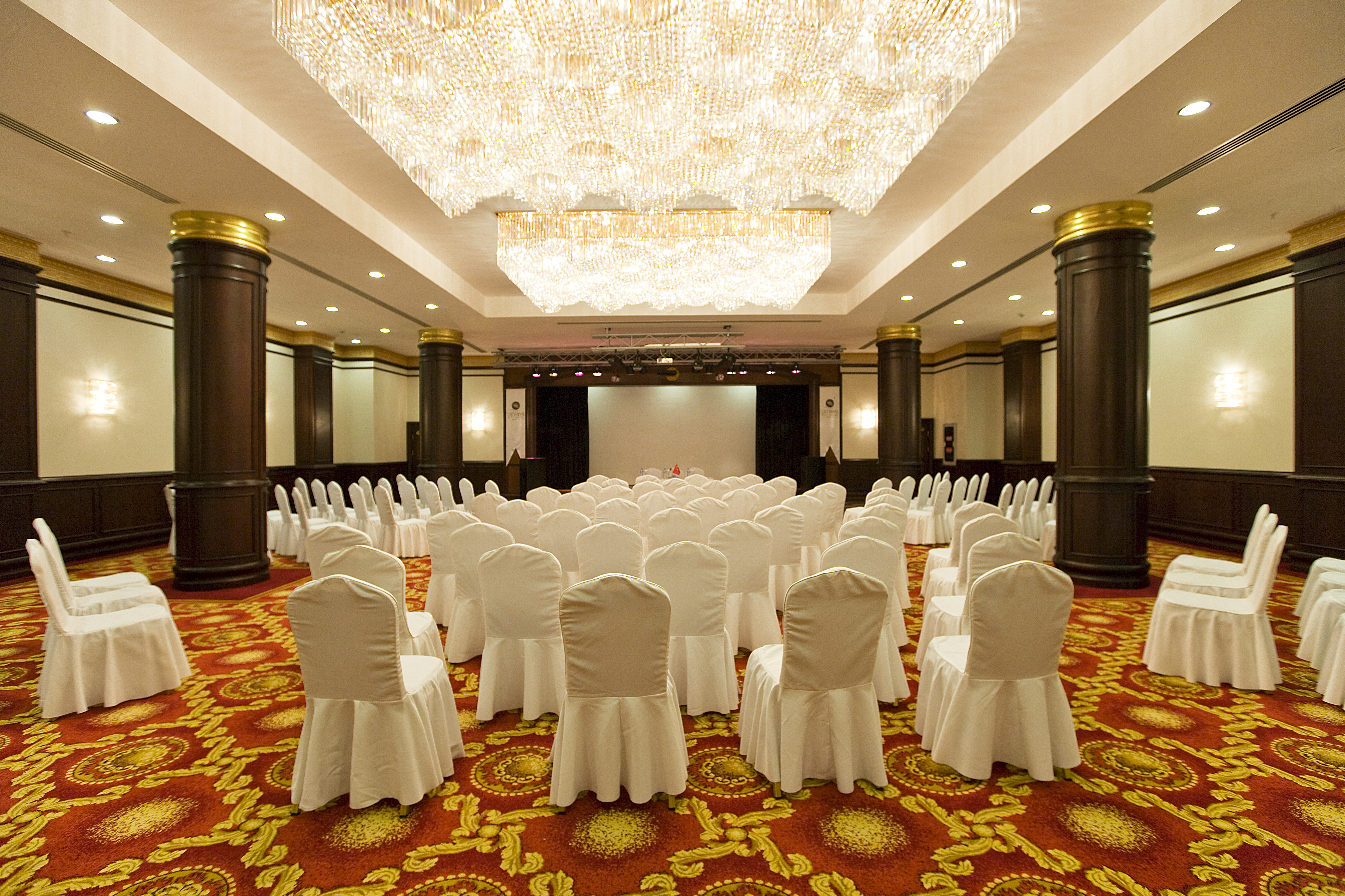 Latanya Palm Hotel