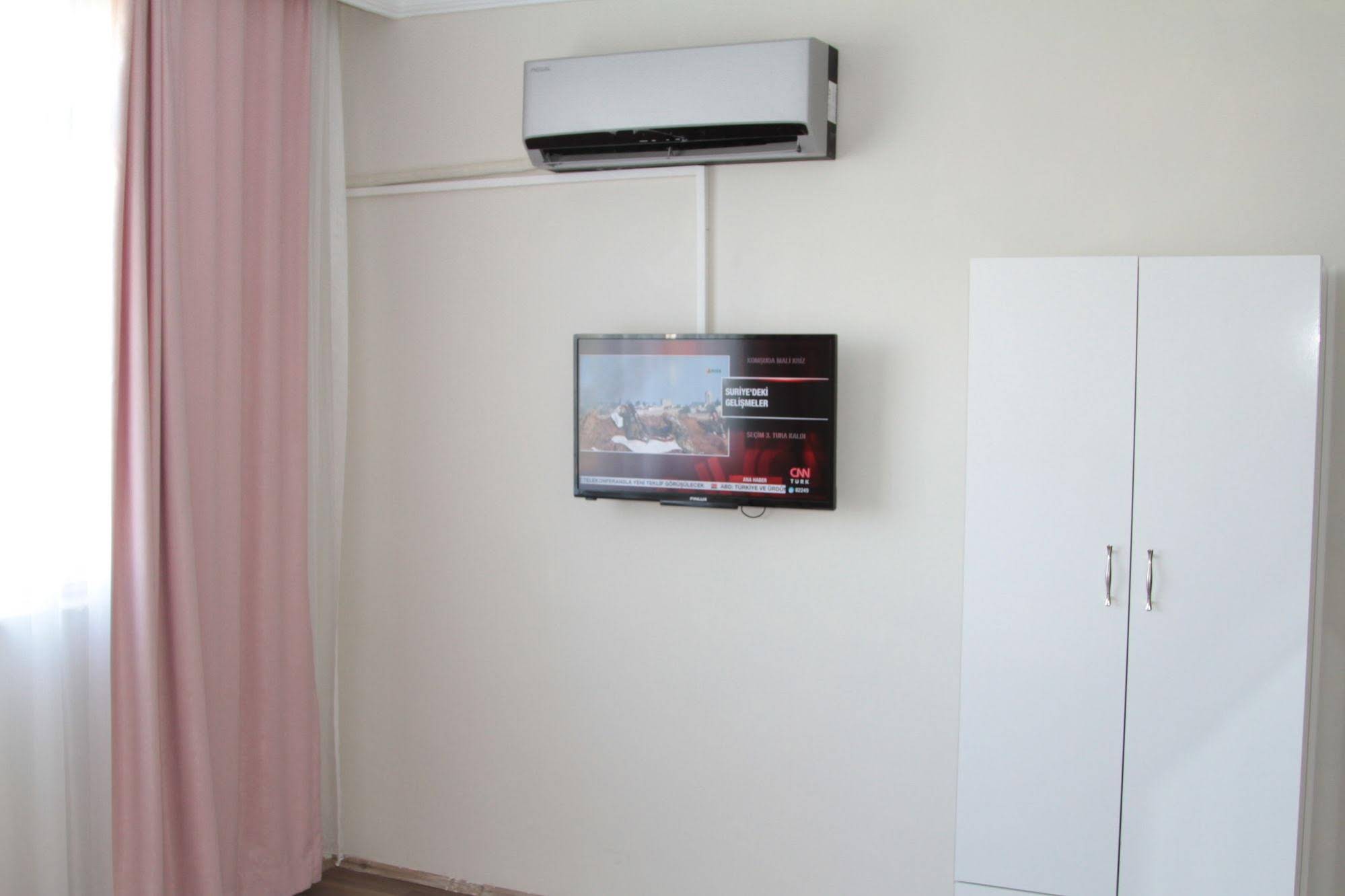 Life Hotel