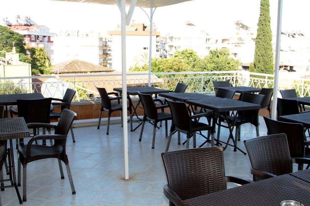 Life Hotel