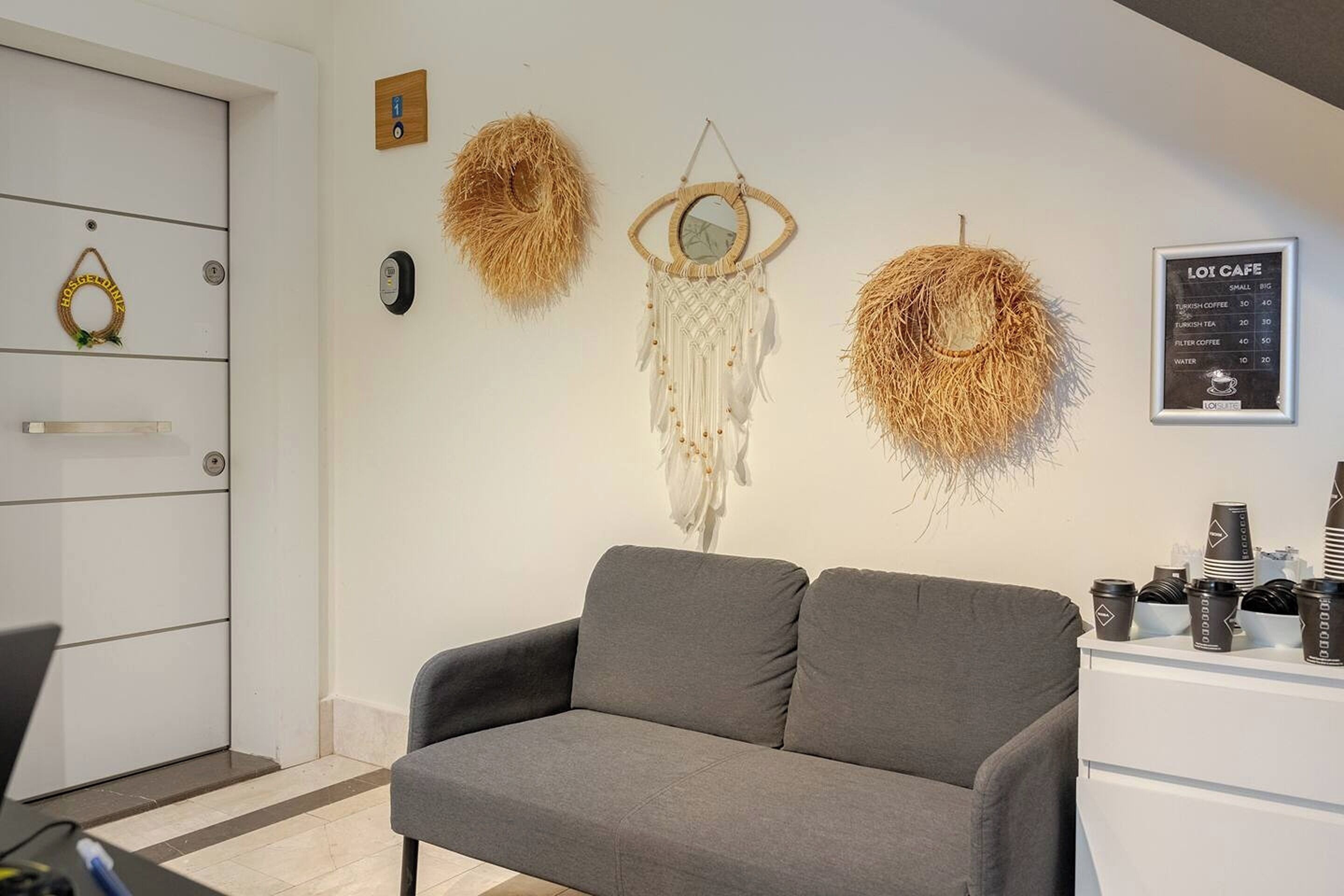 Loi Suite