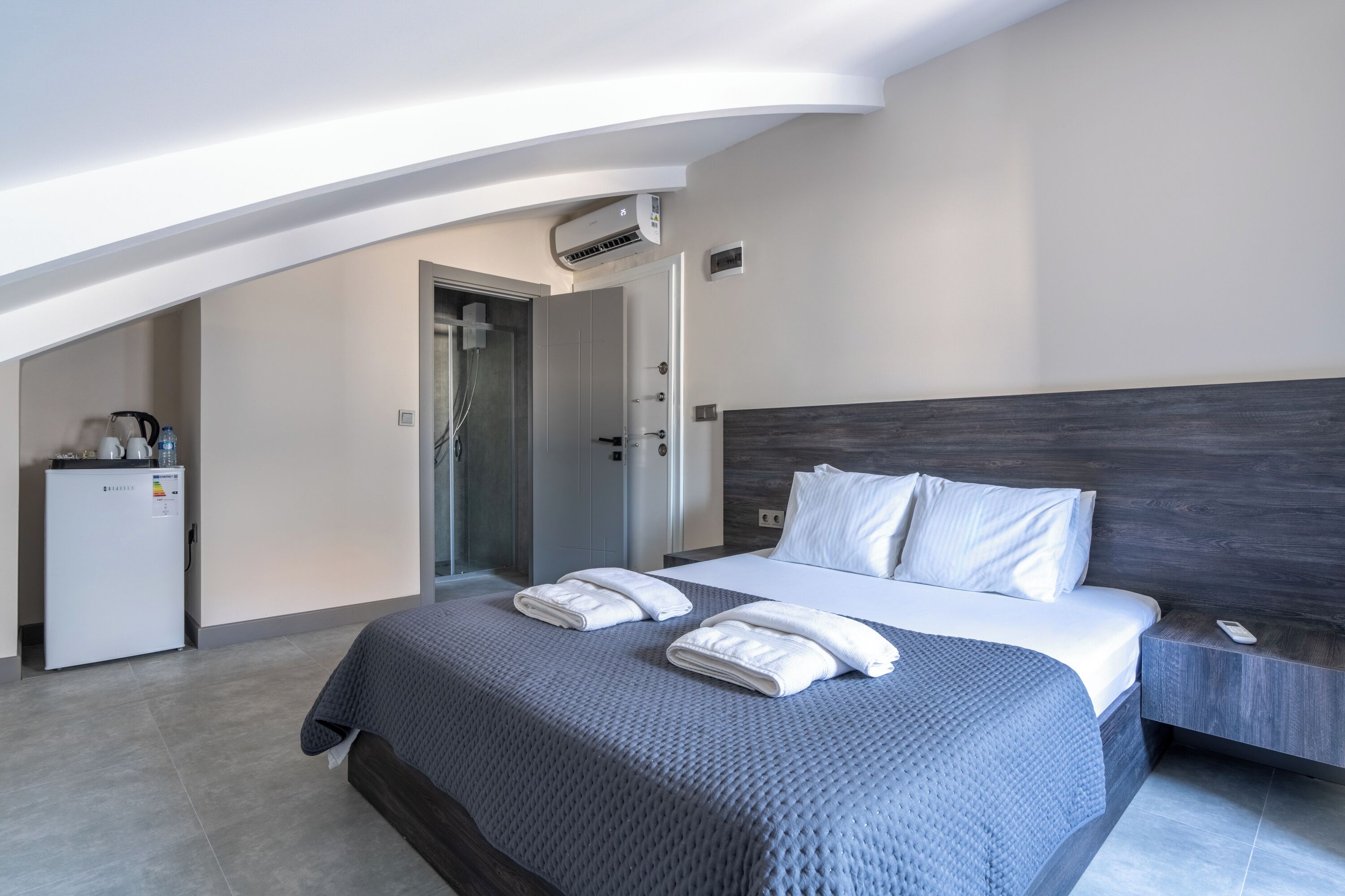 Loi Suite