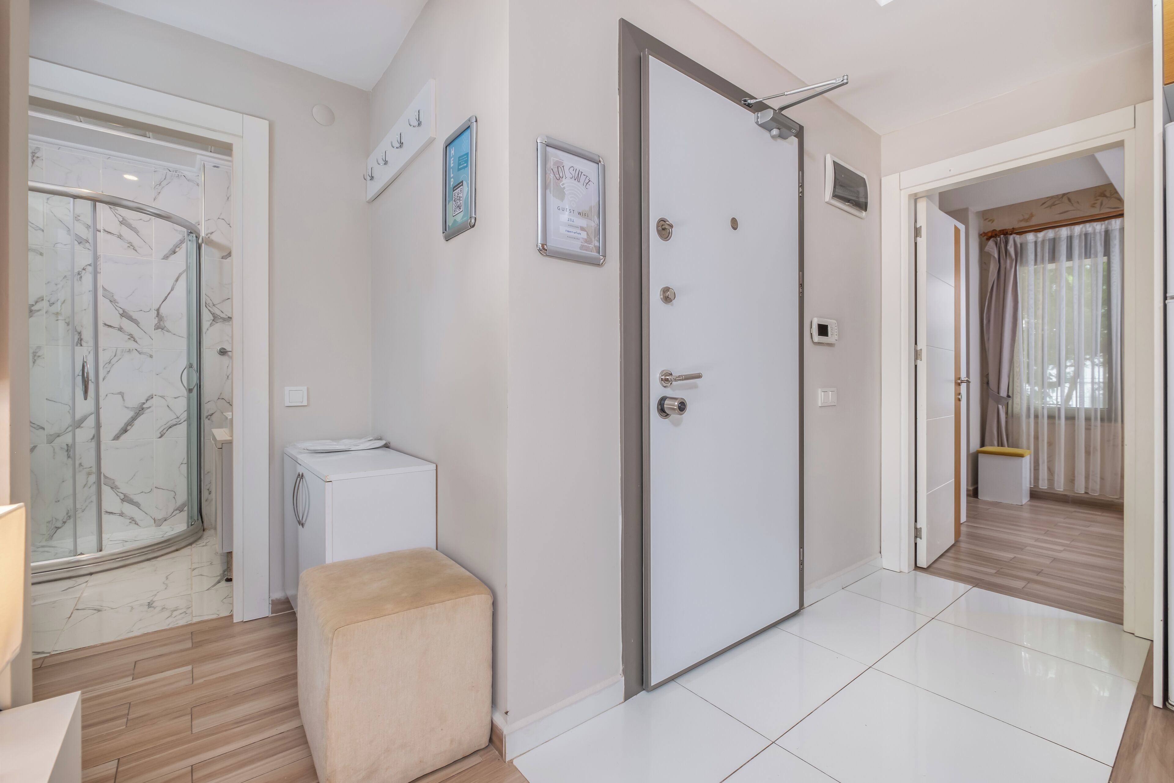 Loi Suite