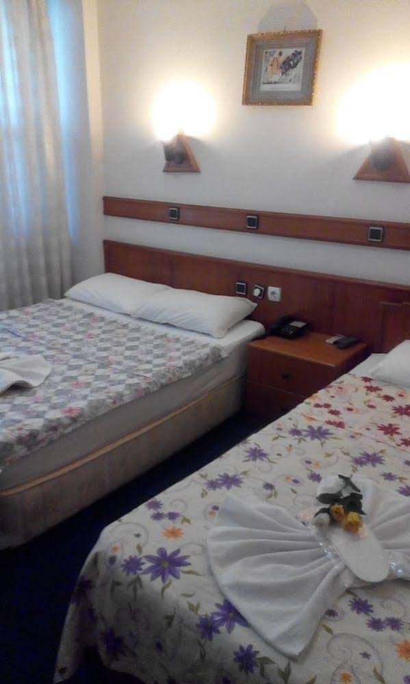 OPERA Boutique Hotel