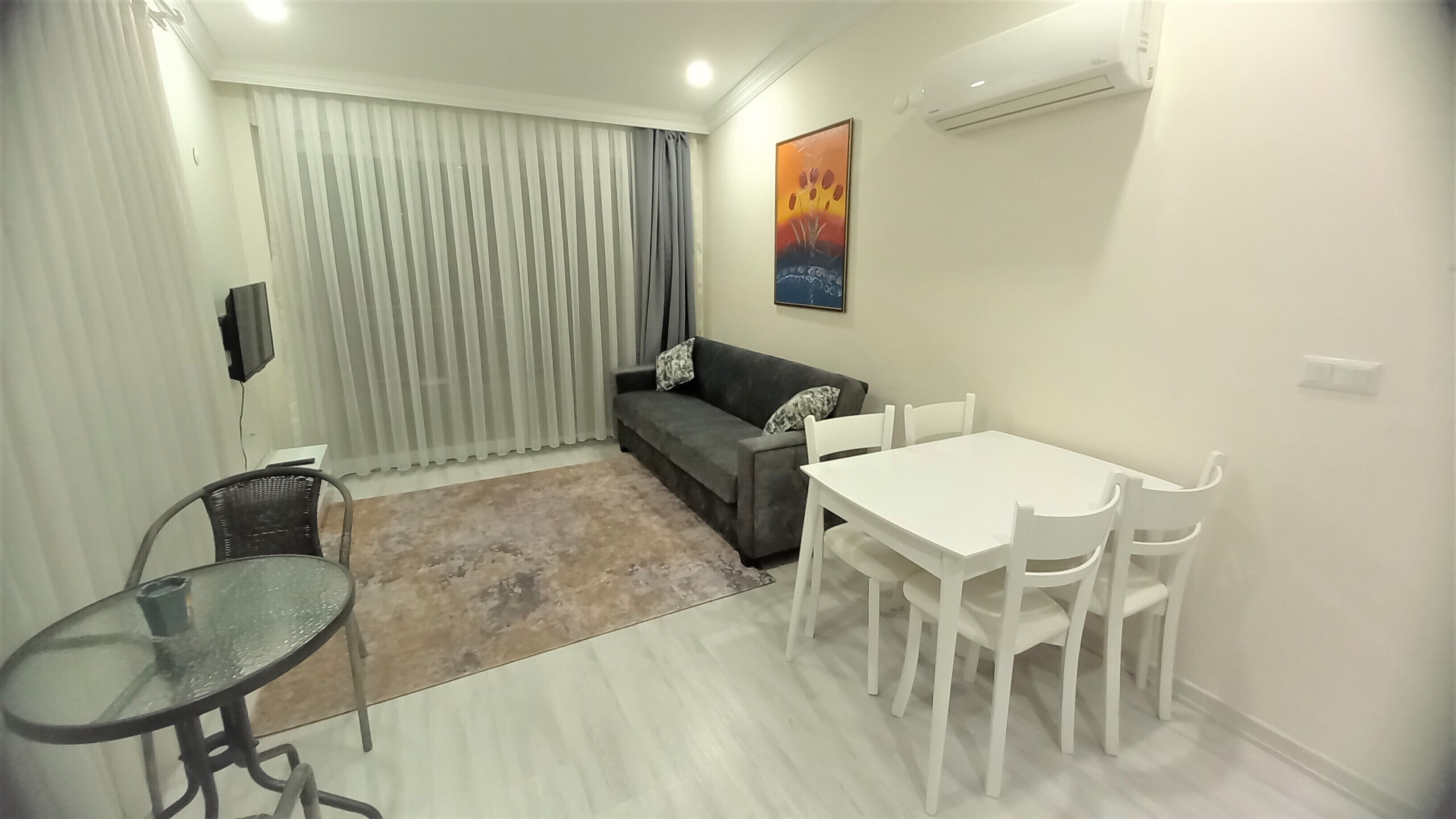 Mango Suite Hotel