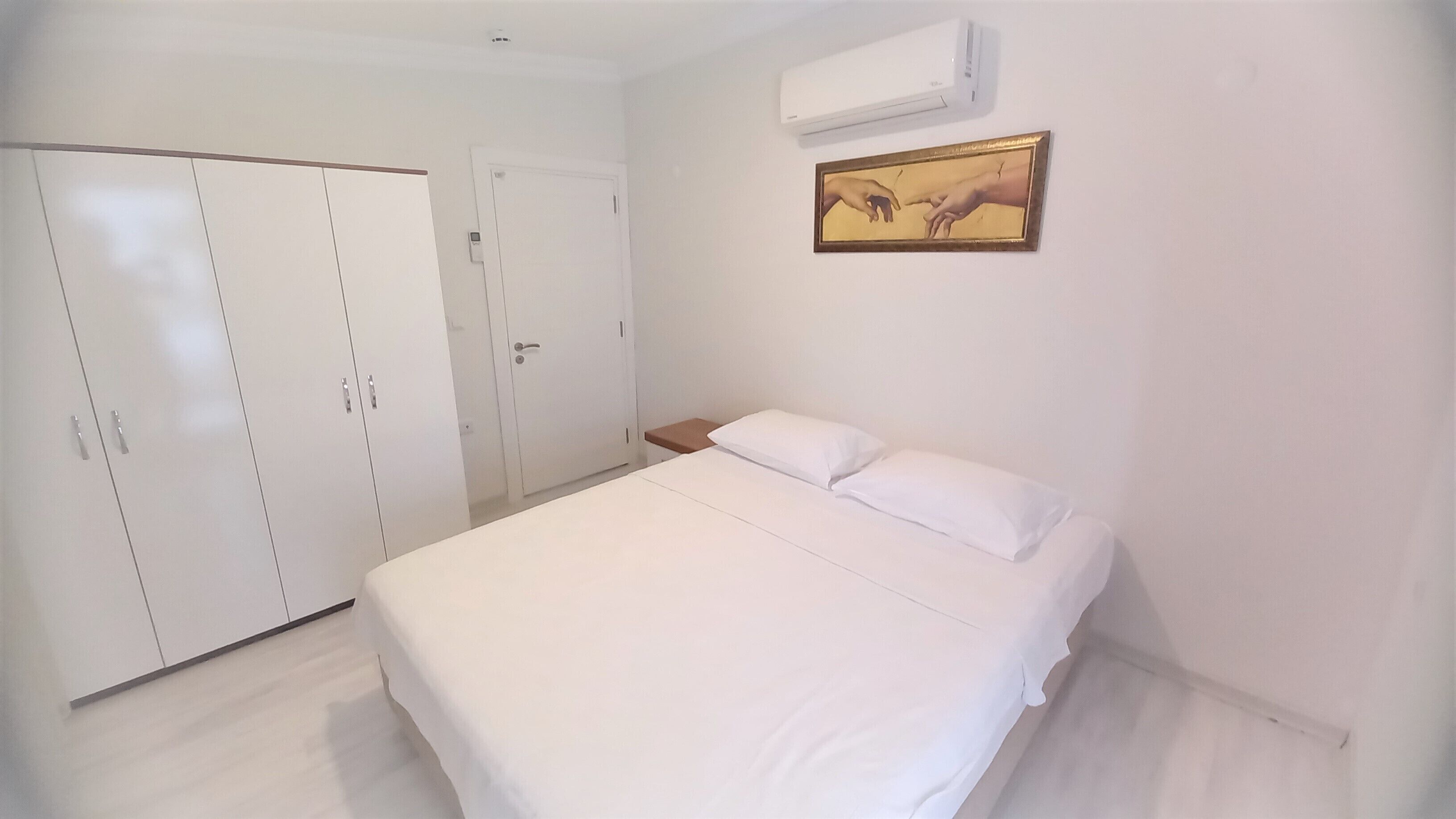 Mango Suite Hotel