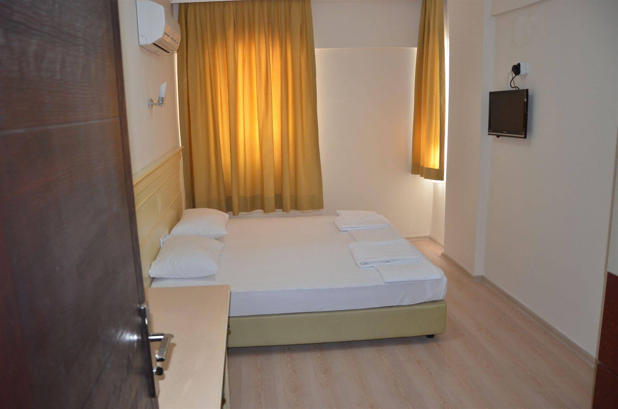 Marka Hotel