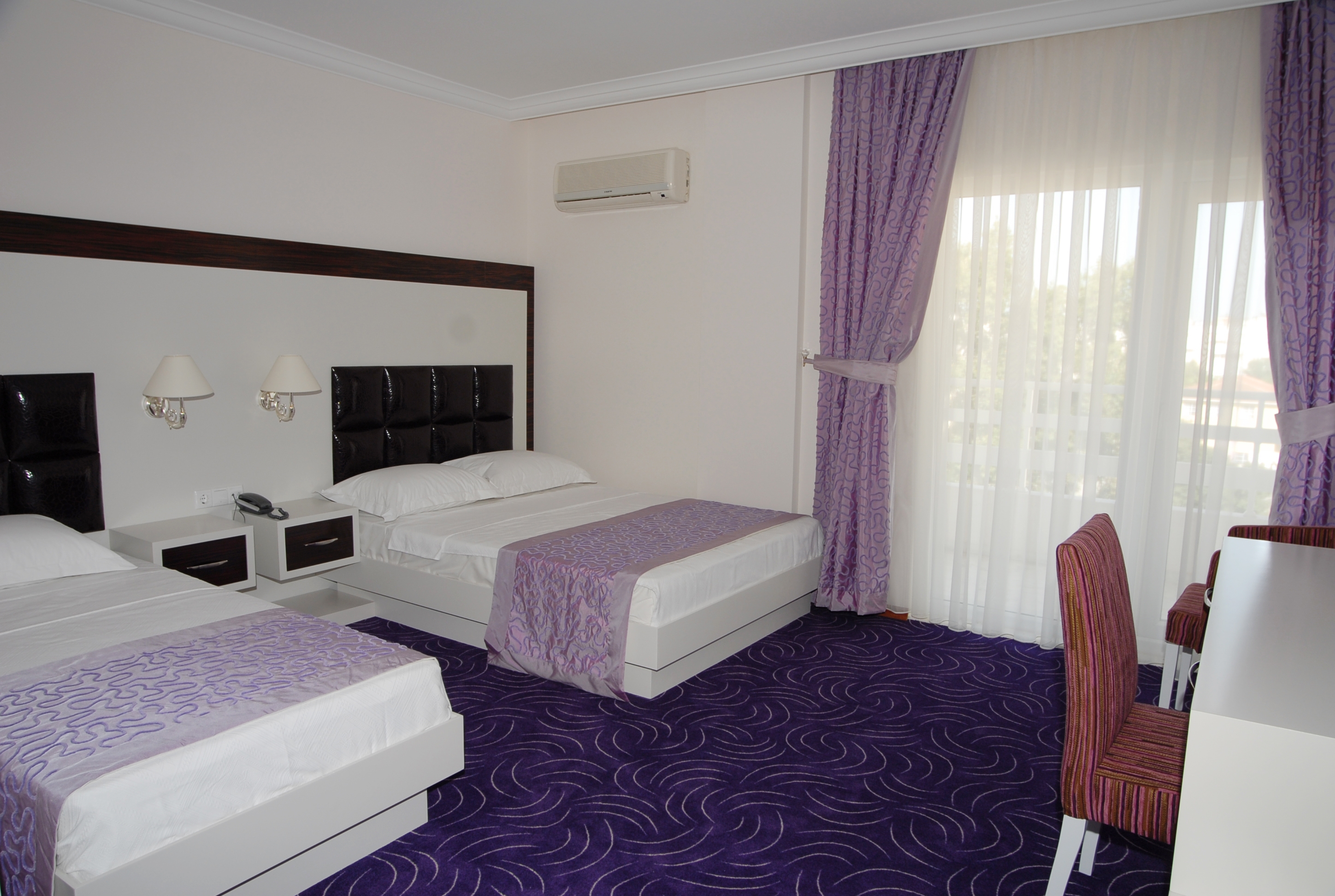 Mene City Hotel