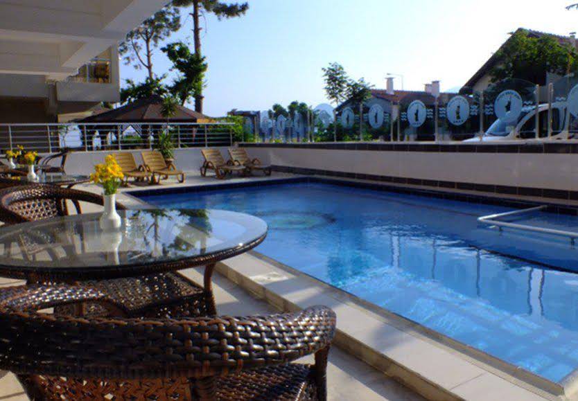 Espina Hotel