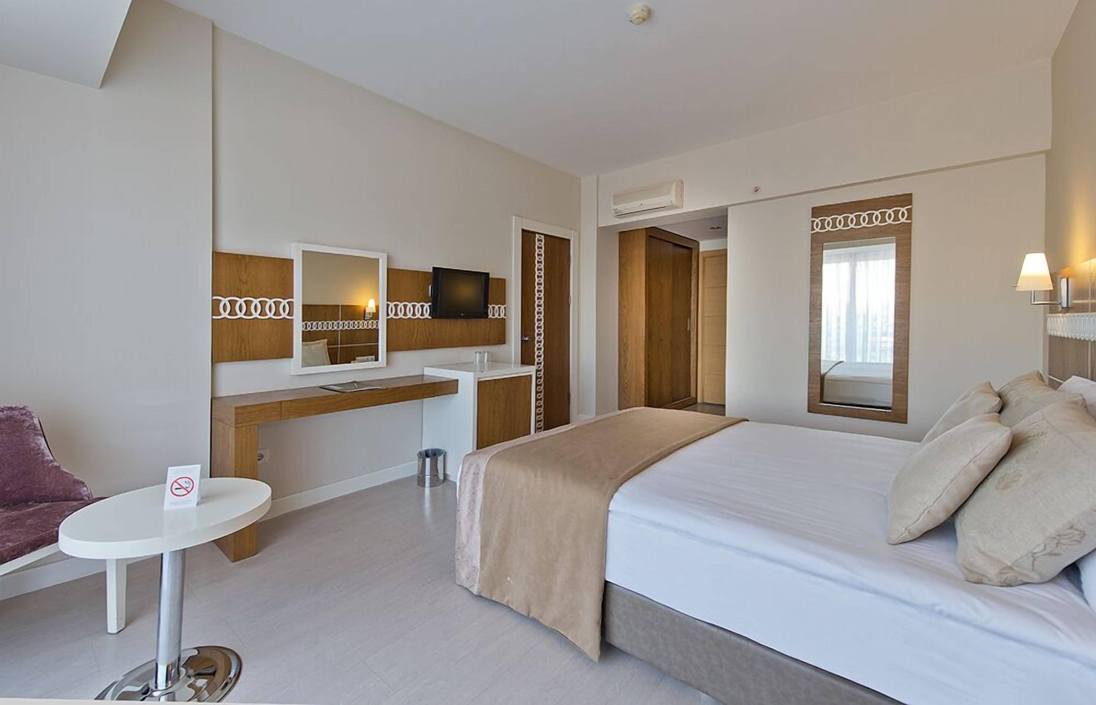 Nashira City Resort Hotel