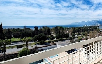 Nashira City Resort Hotel