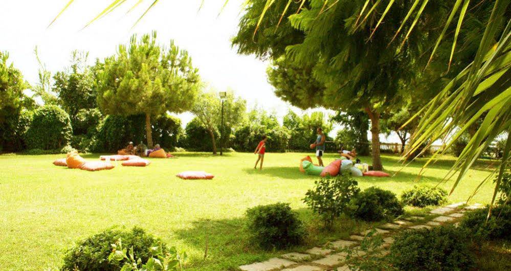 Nazar Beach City & Resort Hotel