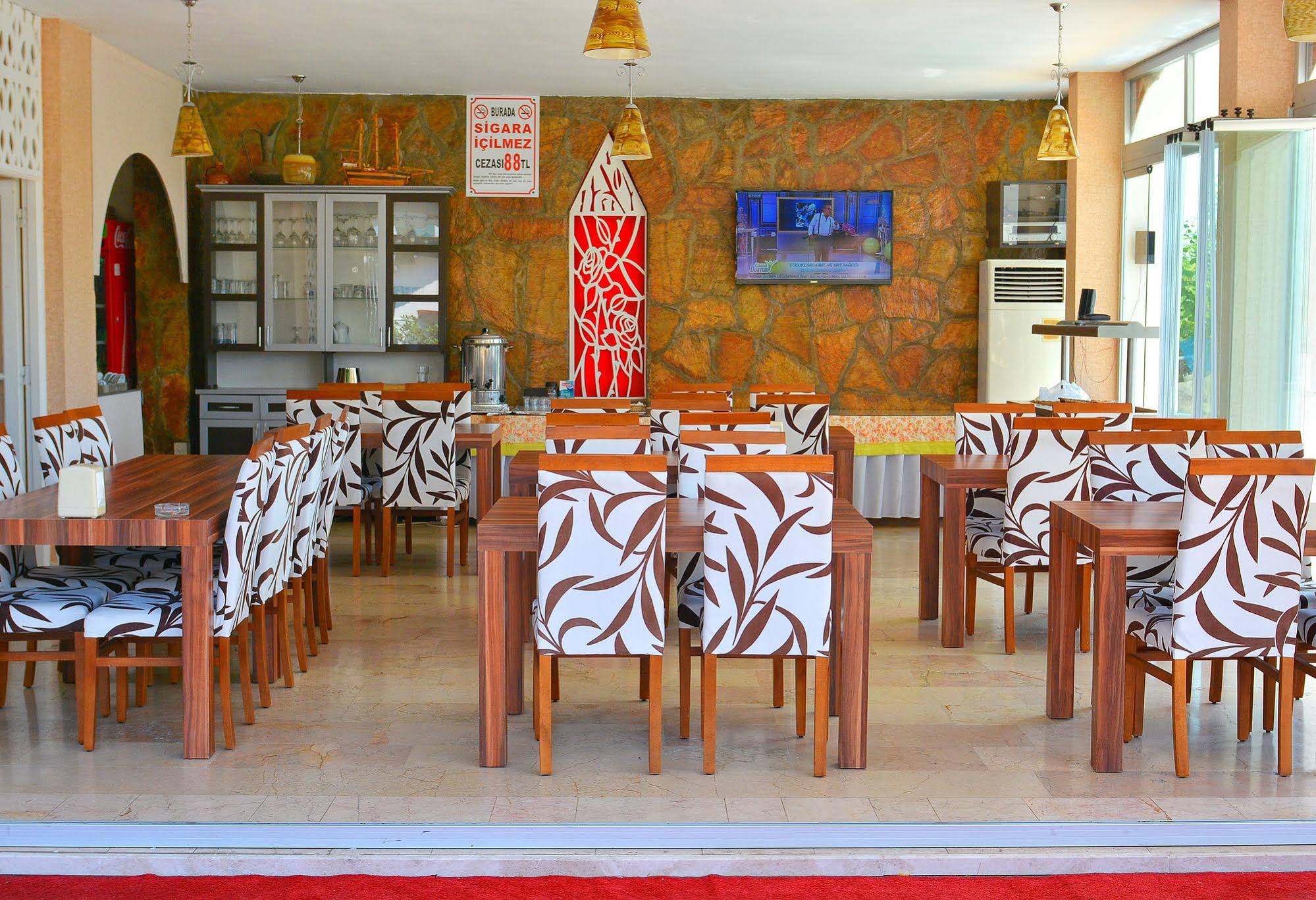 Nebilux Hotel