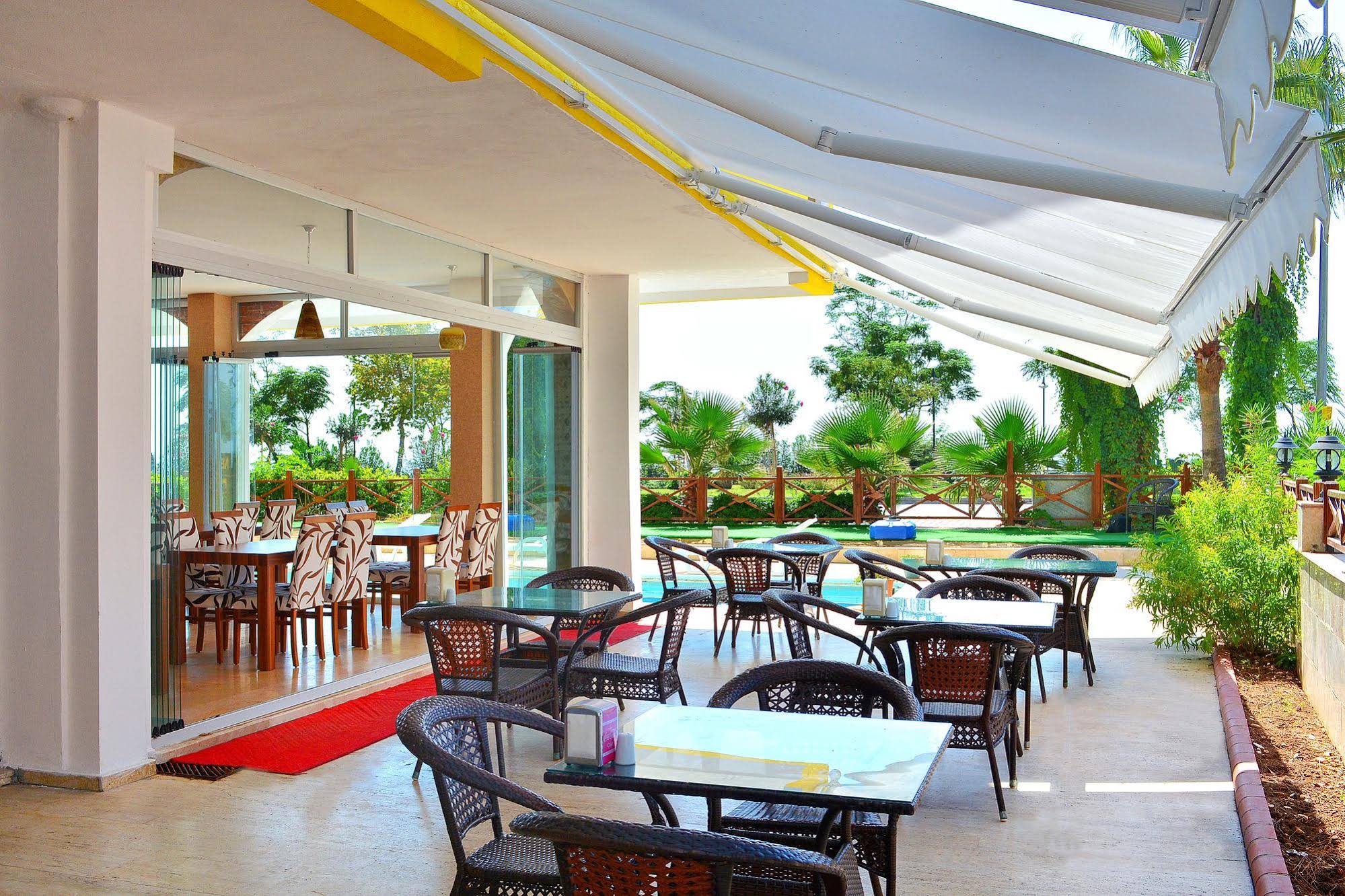 Nebilux Hotel