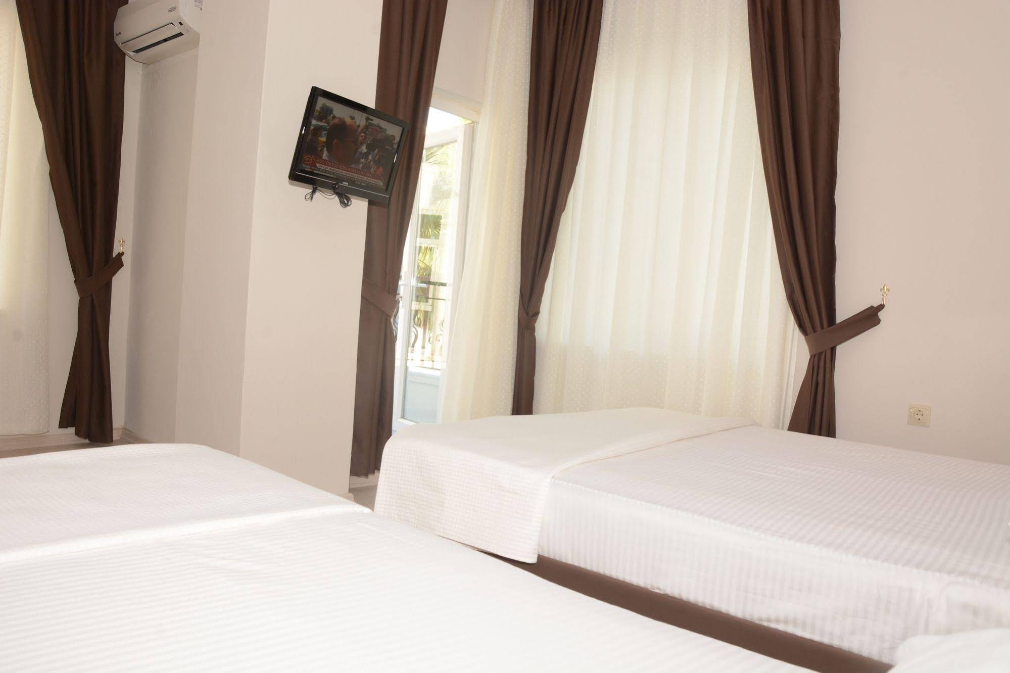 Serenity Suit Hotel