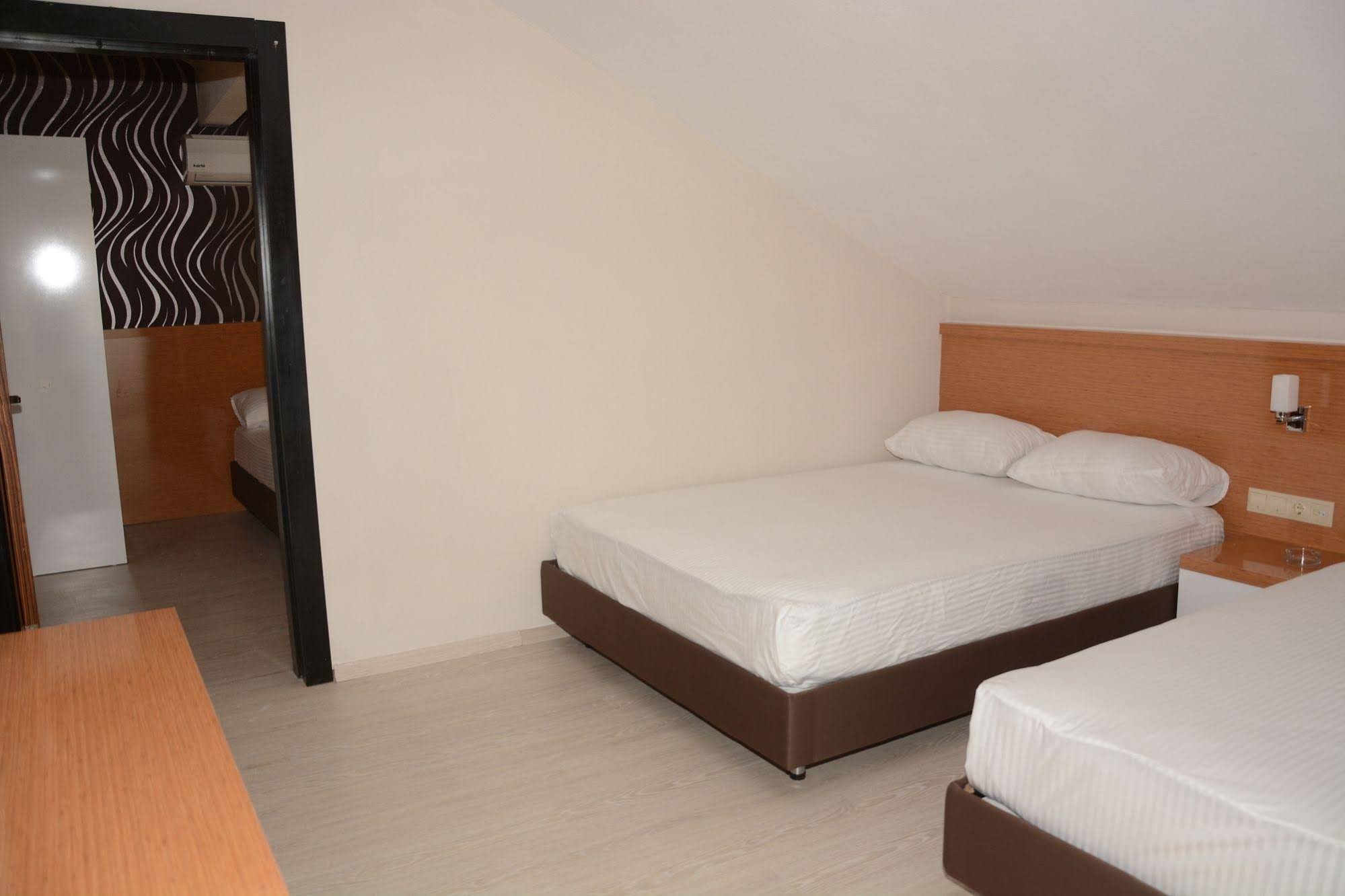 Serenity Suit Hotel