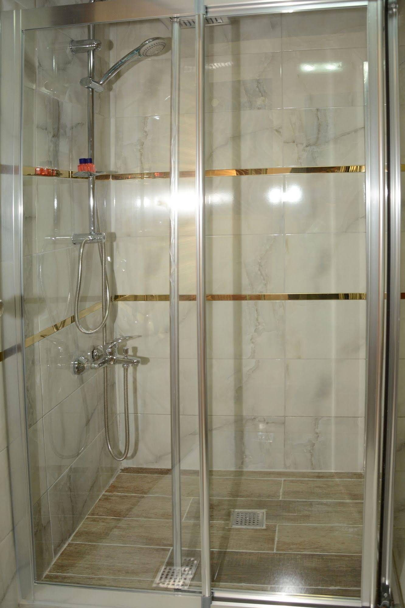 Serenity Suit Hotel