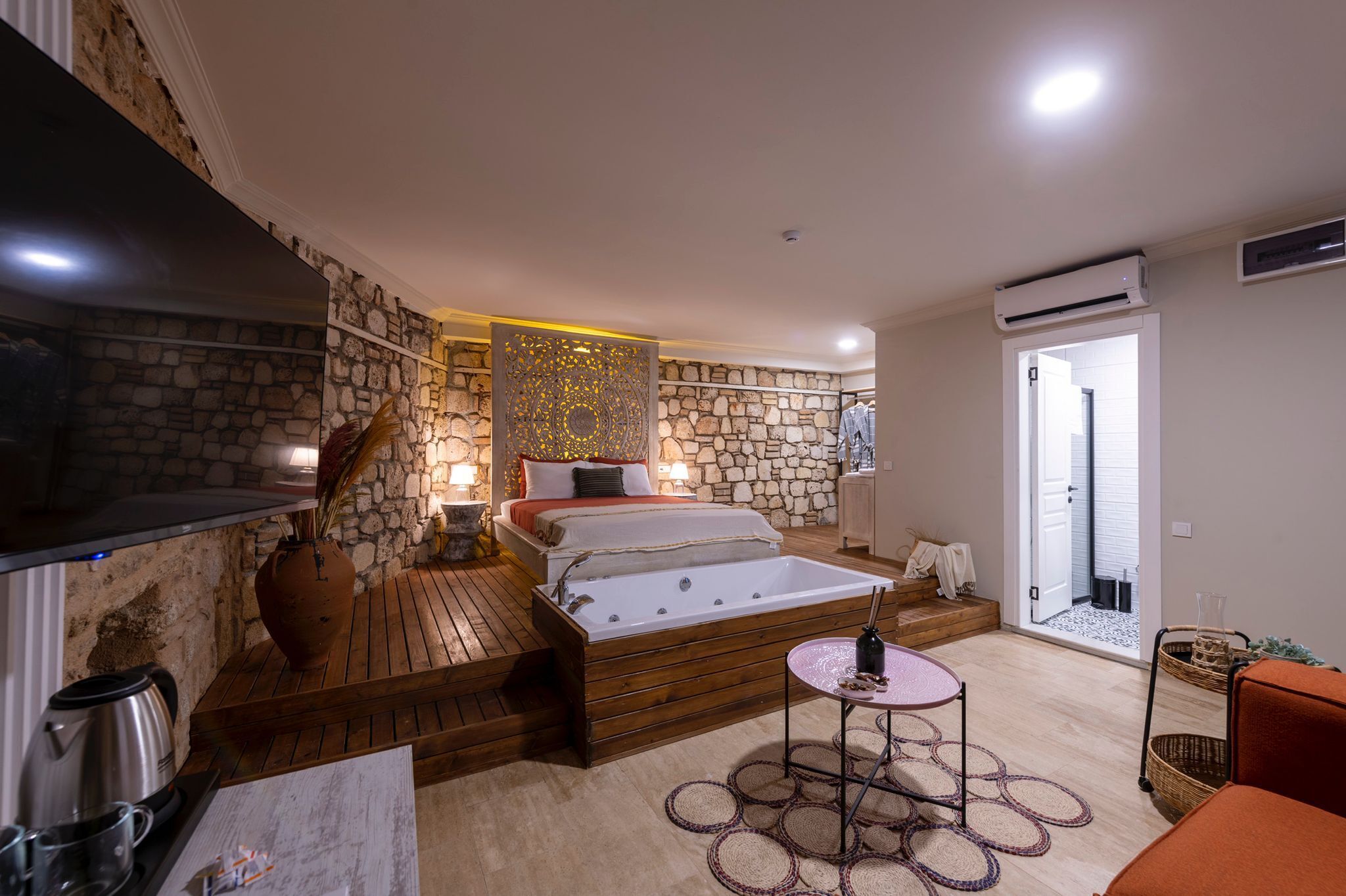 Noa's Boutique Hotel