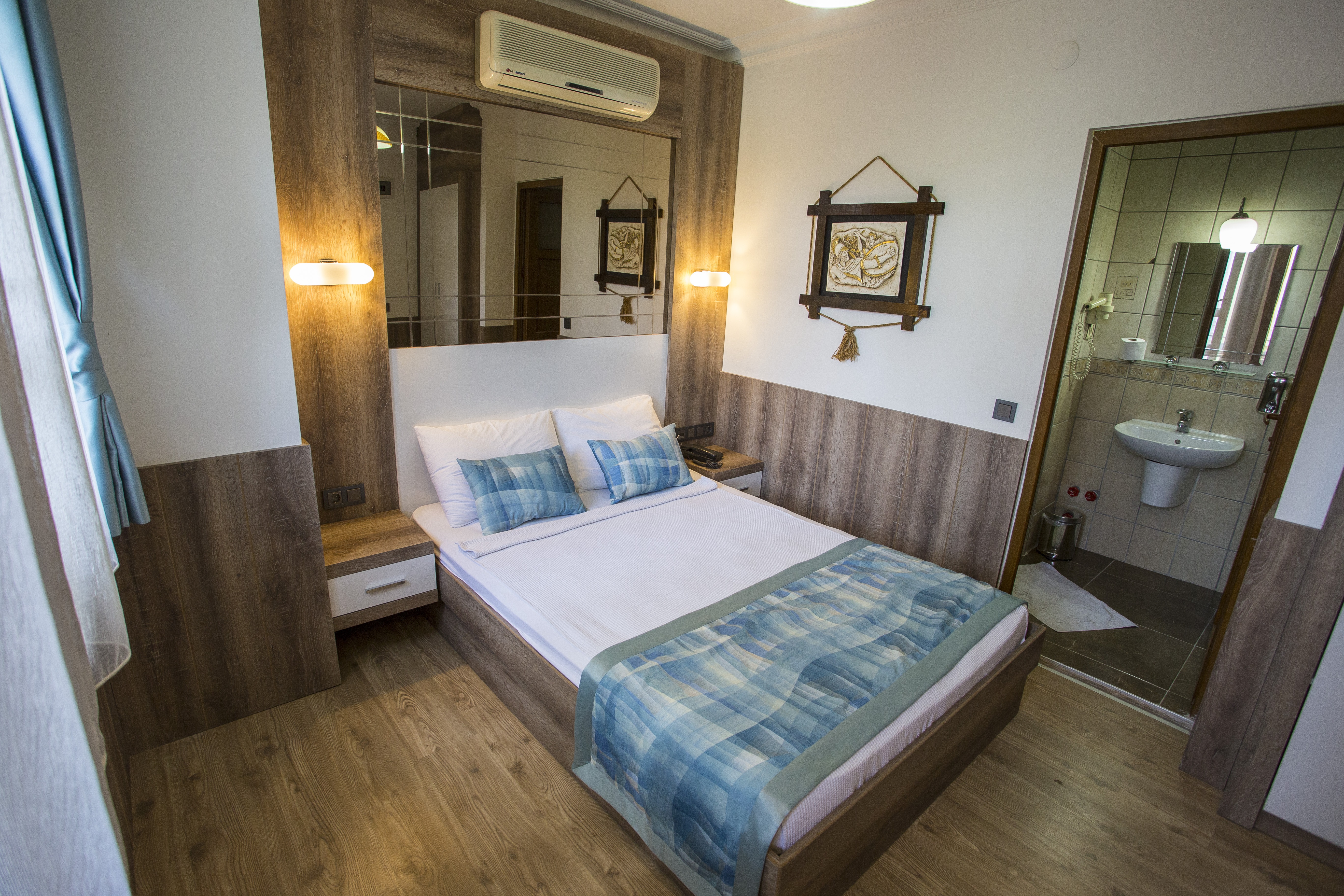 Oscar Garden Hotel