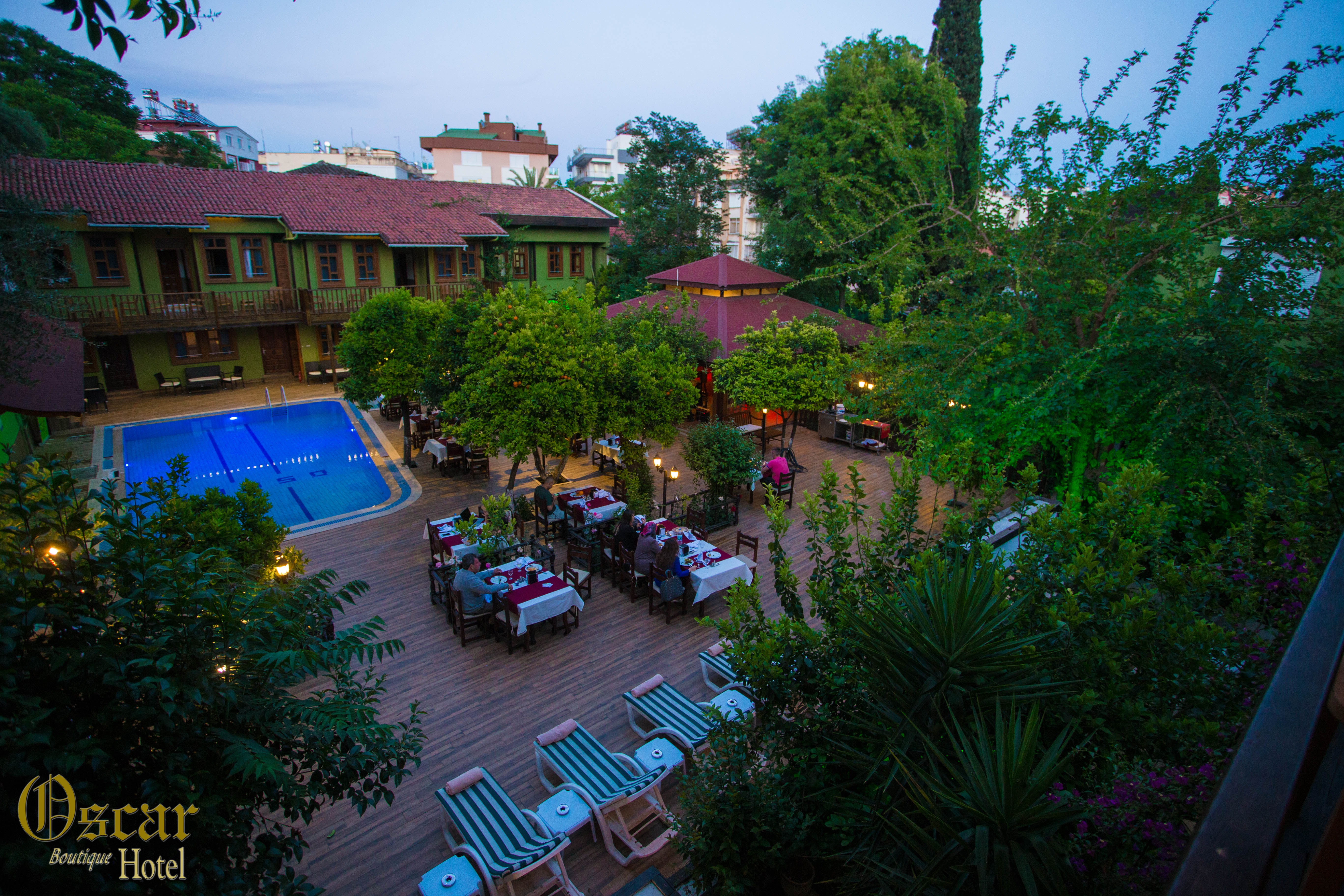 Oscar Garden Hotel