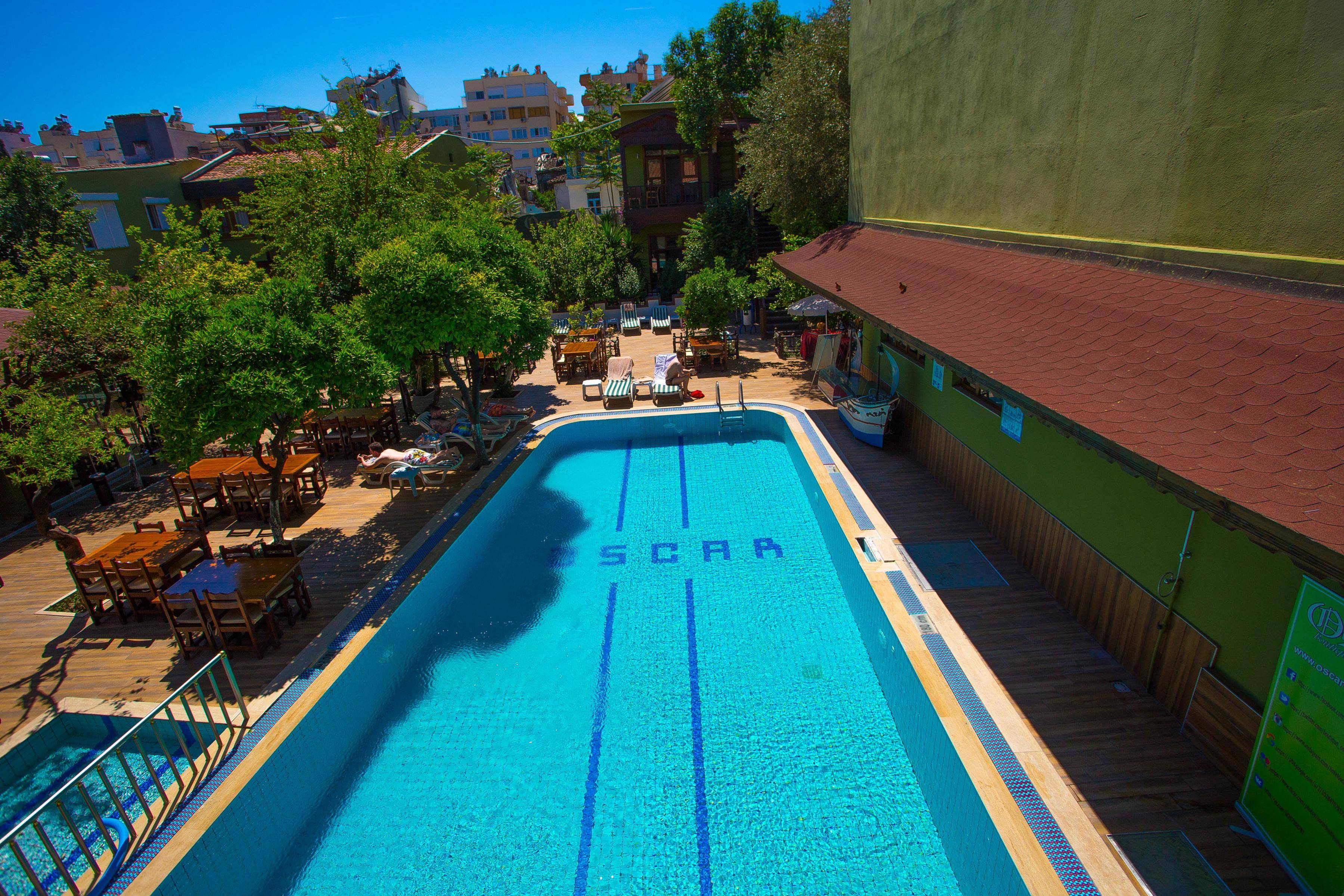 Oscar Garden Hotel