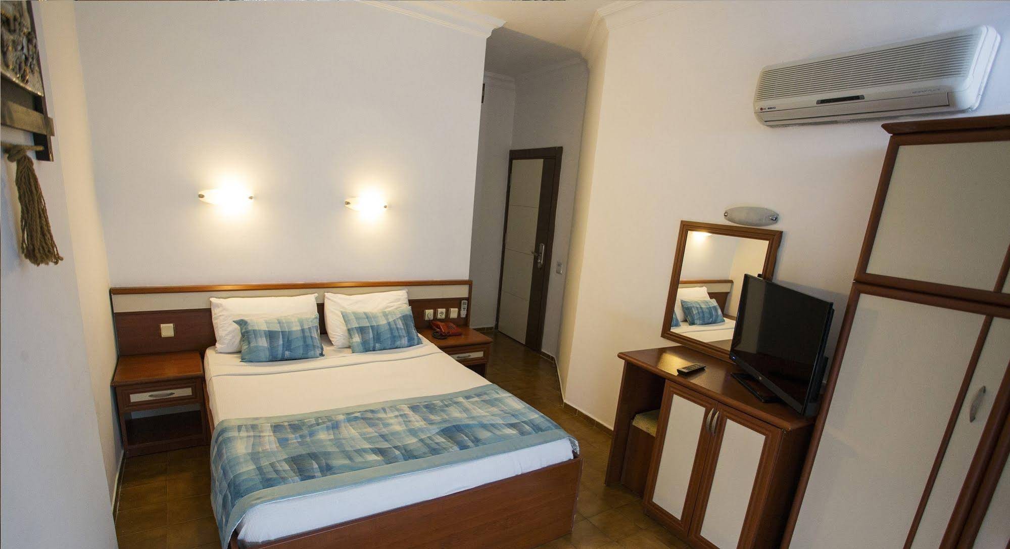 Oscar Garden Hotel