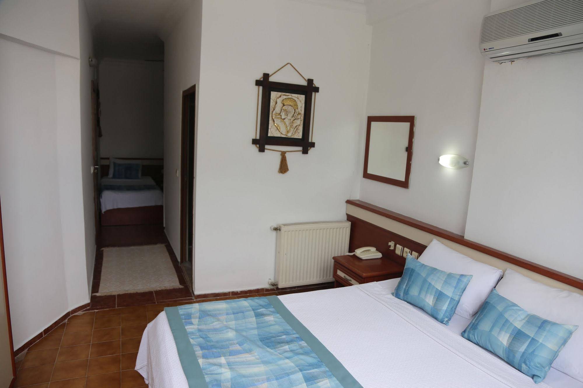 Oscar Garden Hotel