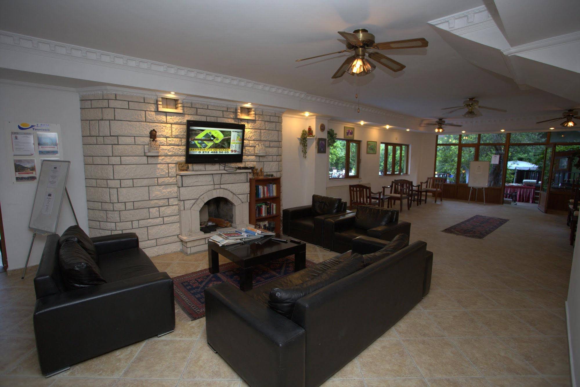 Oscar Garden Hotel