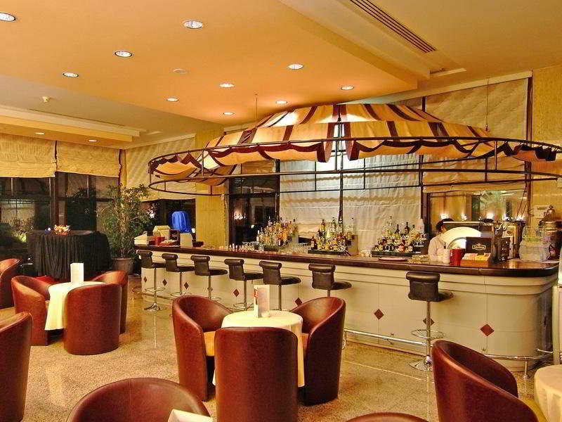 Ozkaymak Falez Hotel