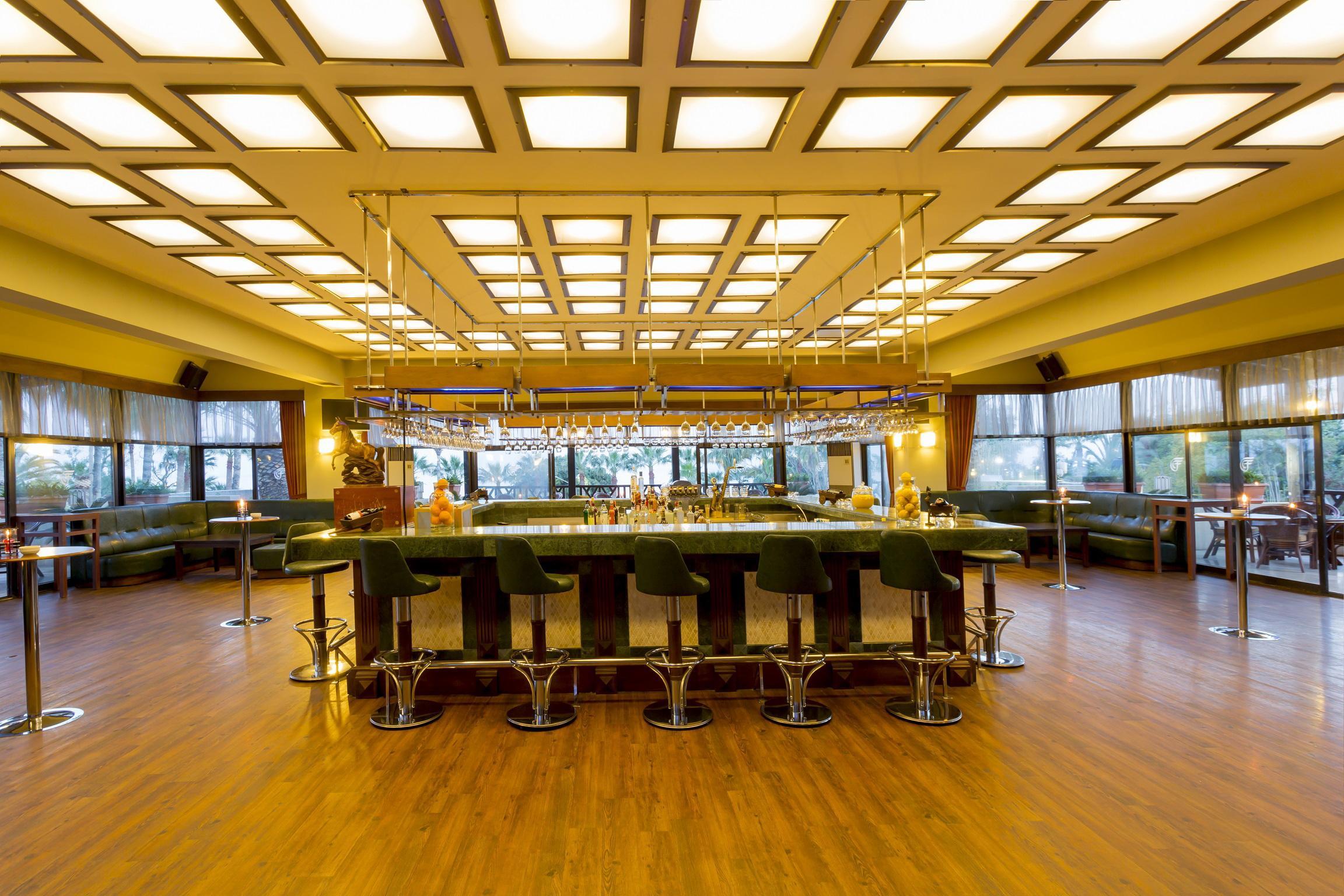 Ozkaymak Falez Hotel