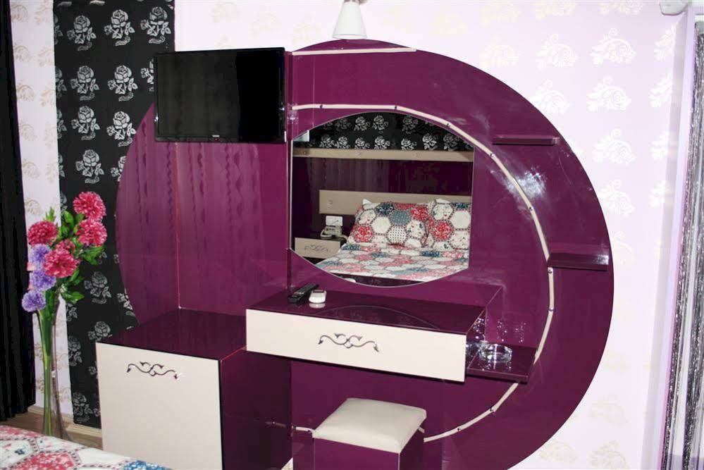 Sky Luxe Hotel