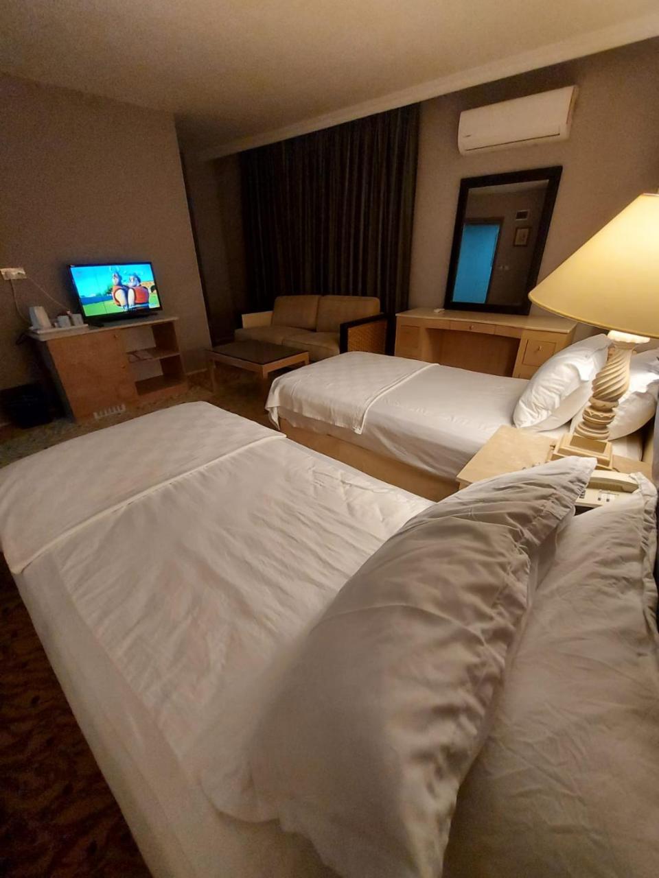 Sever Suites Hotel