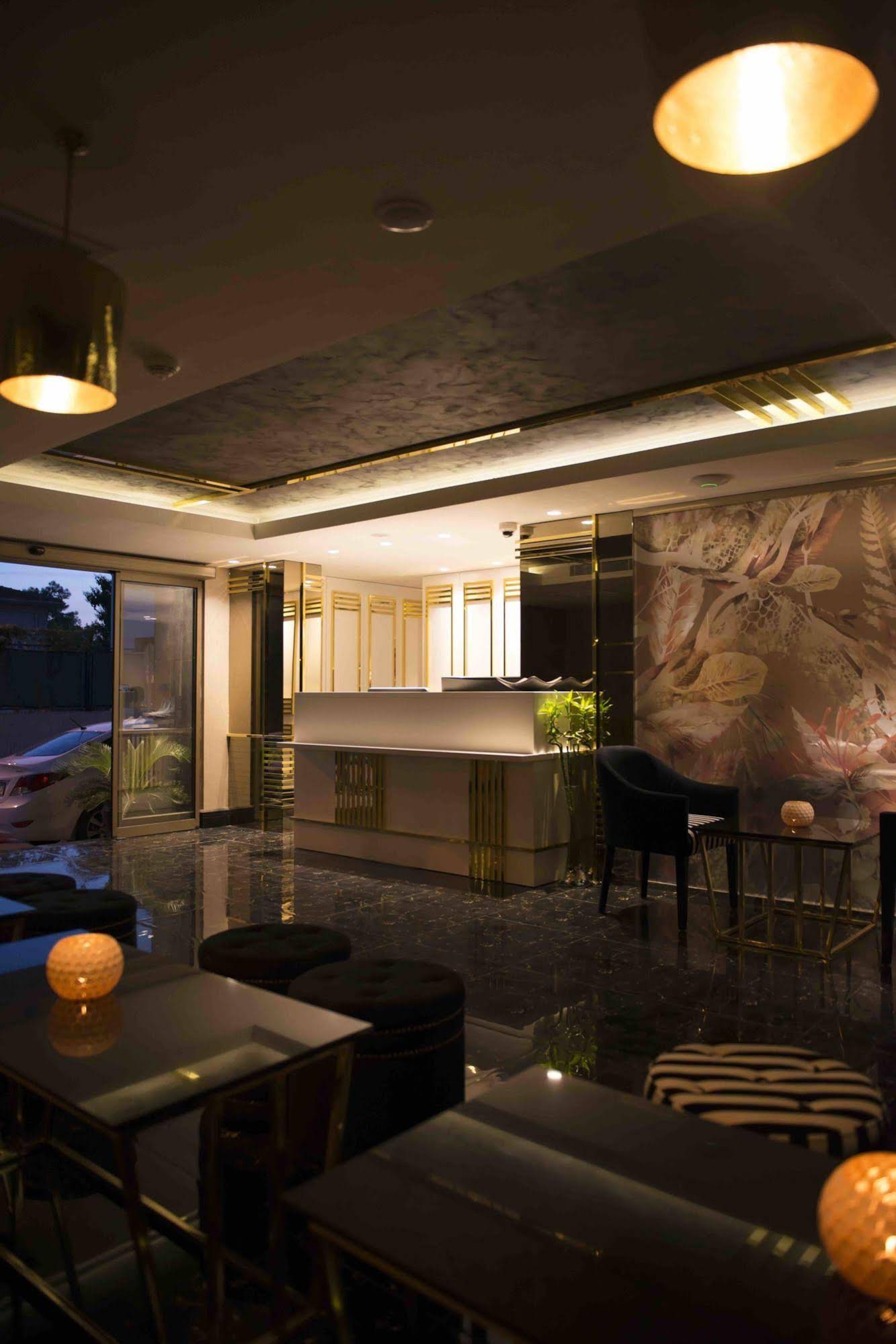 Sky Kamer Hotel