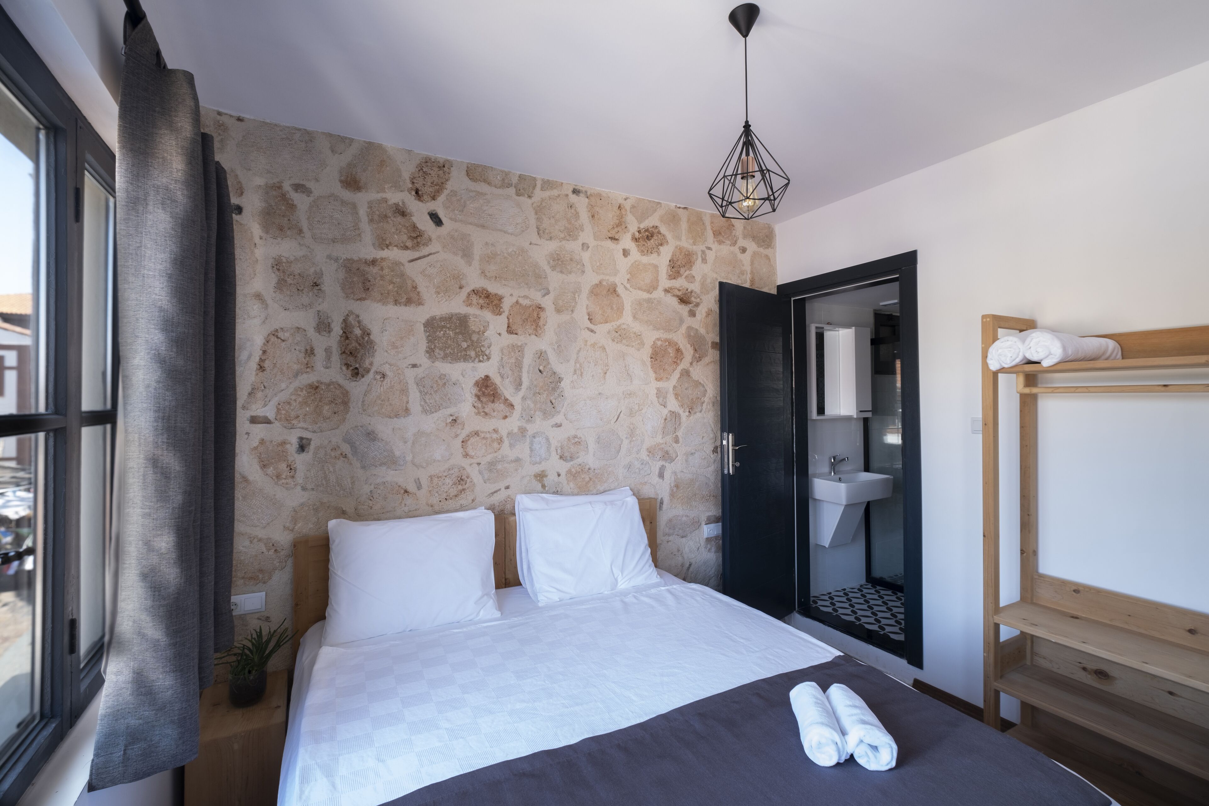 Solo Boutique Hotel