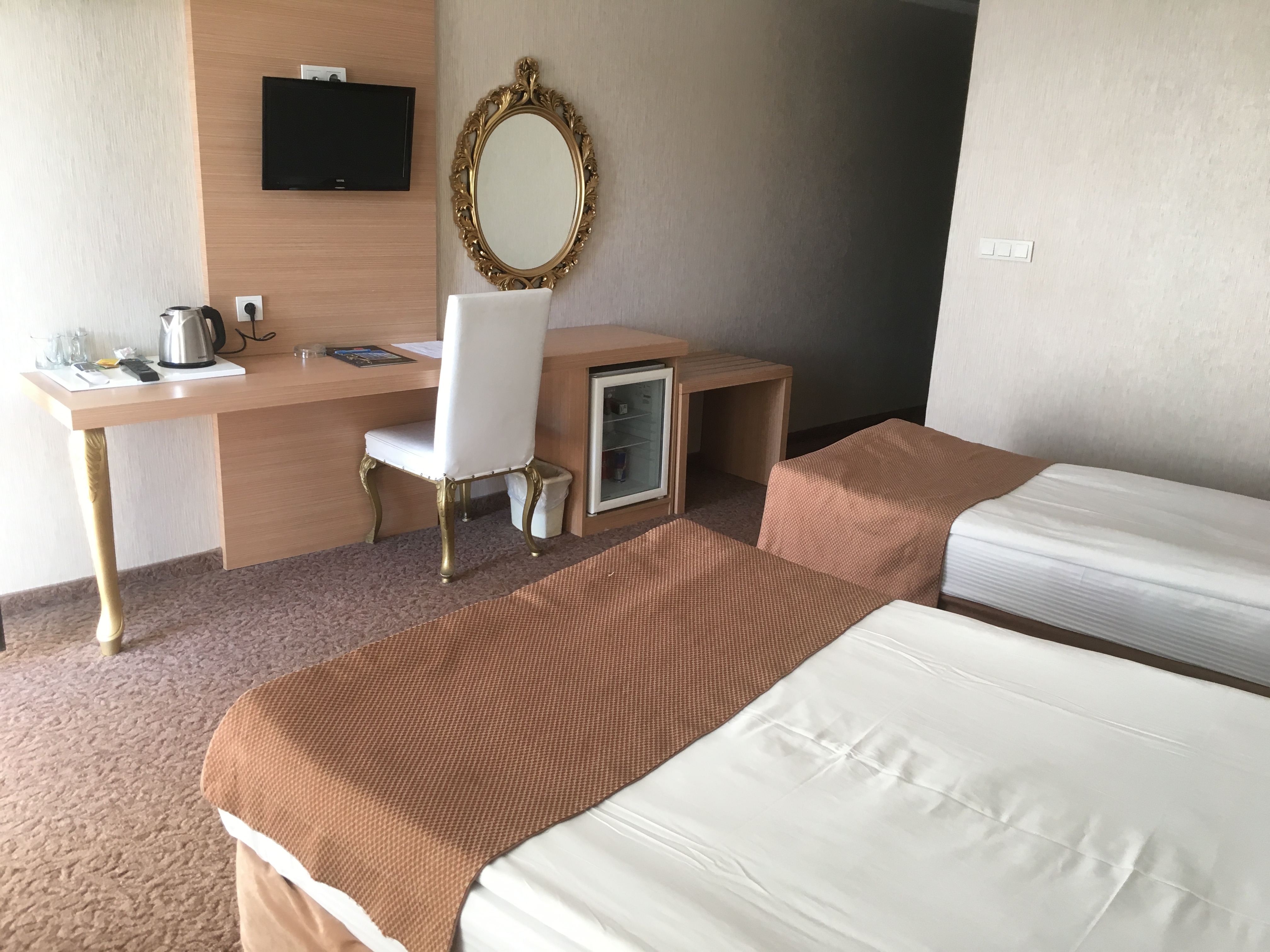 Start Otel