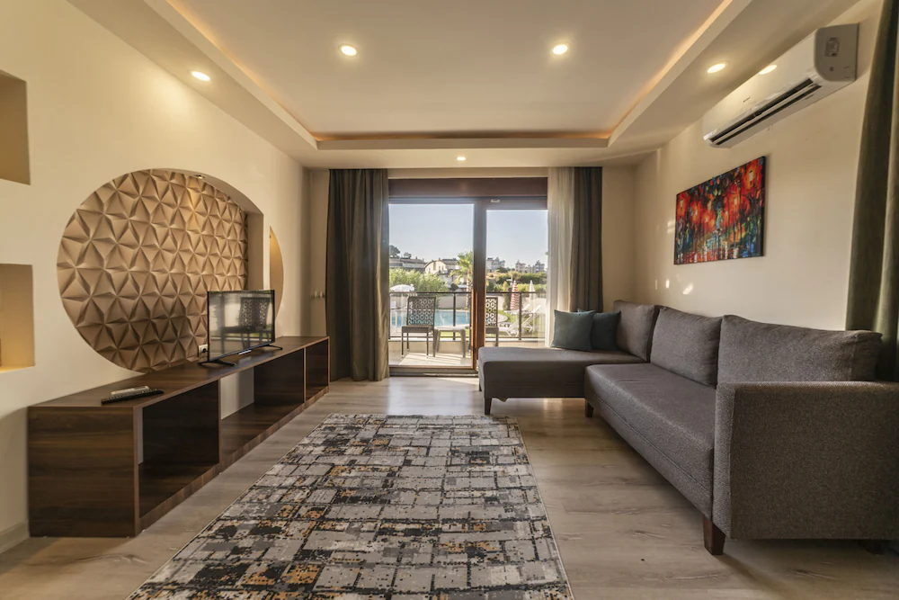 Tema Martili Apart