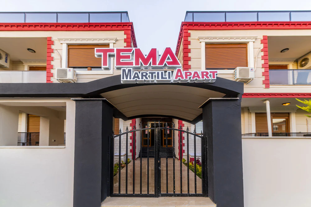 Tema Martili Apart