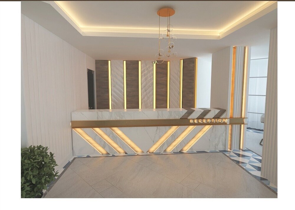 Citrus Luna Suit Hotel