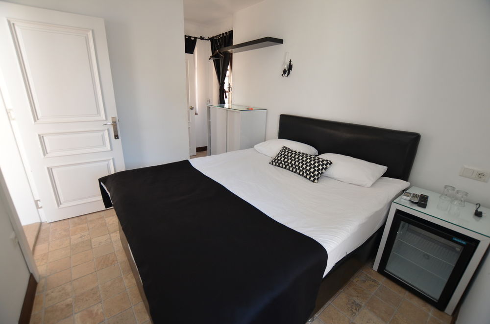 The Suite Apart Hotel