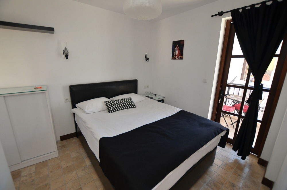 The Suite Apart Hotel