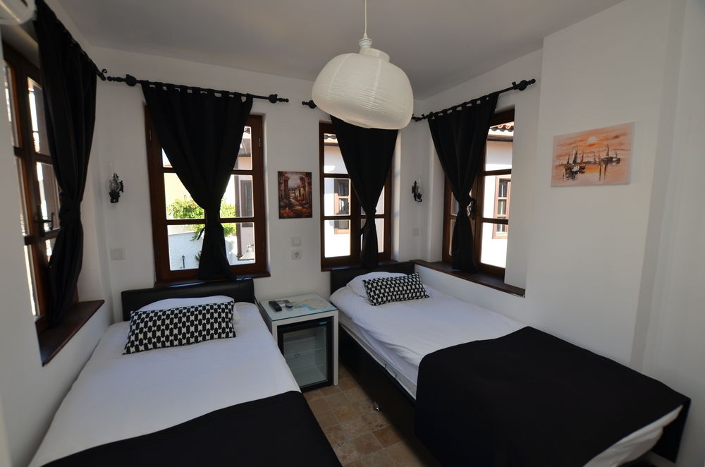 The Suite Apart Hotel