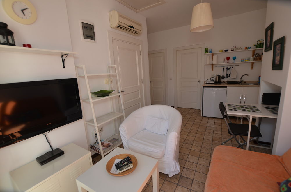 The Suite Apart Hotel